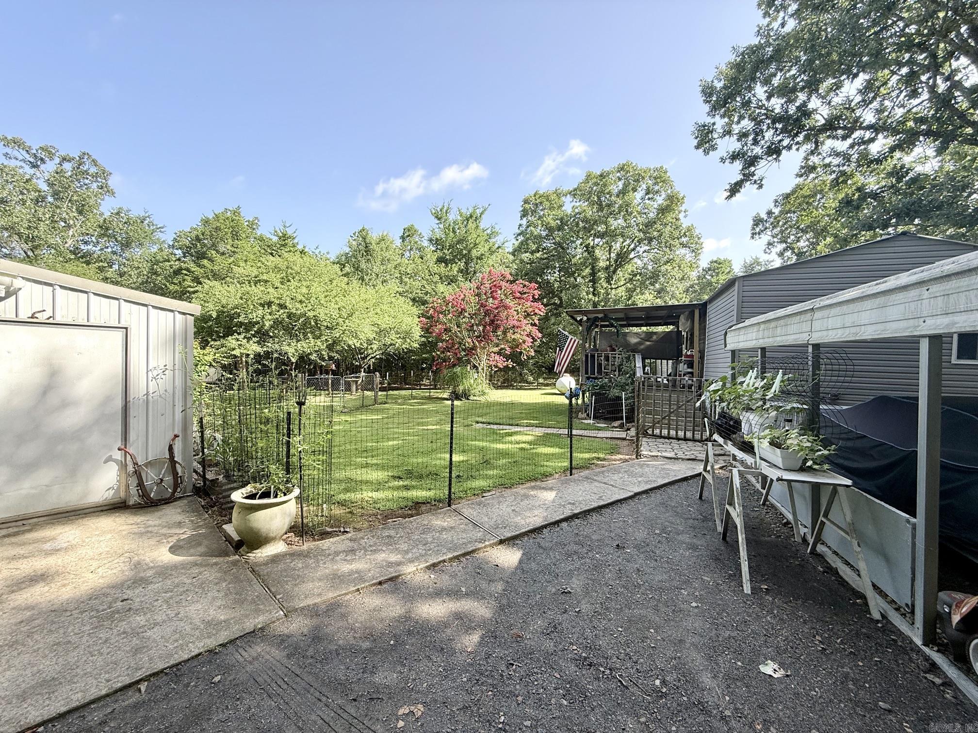45 Betty Owens  Higden, AR