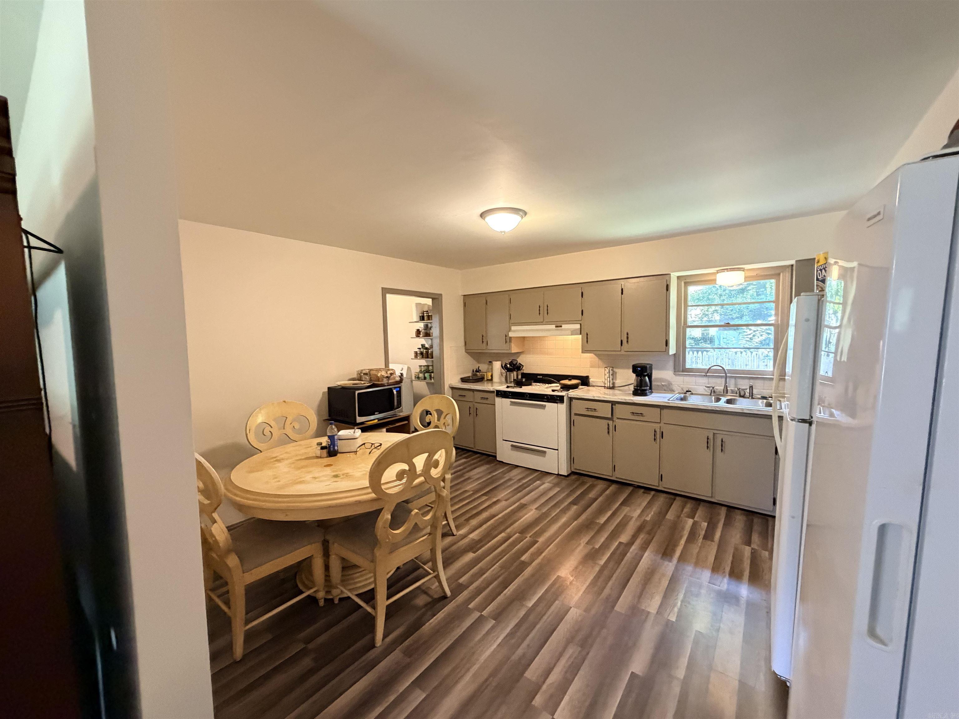 165 S 12th  Piggott, AR