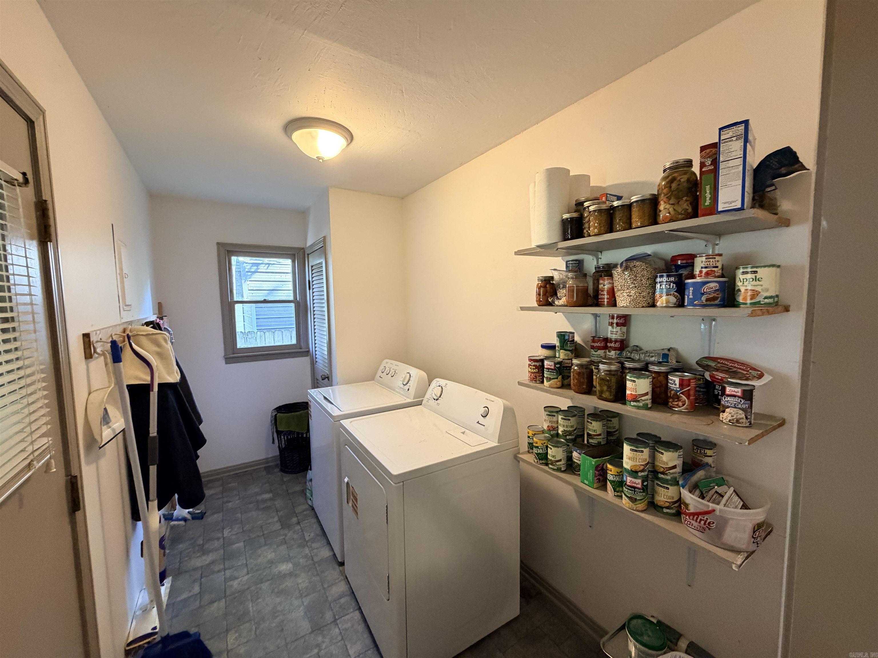 165 S 12th  Piggott, AR