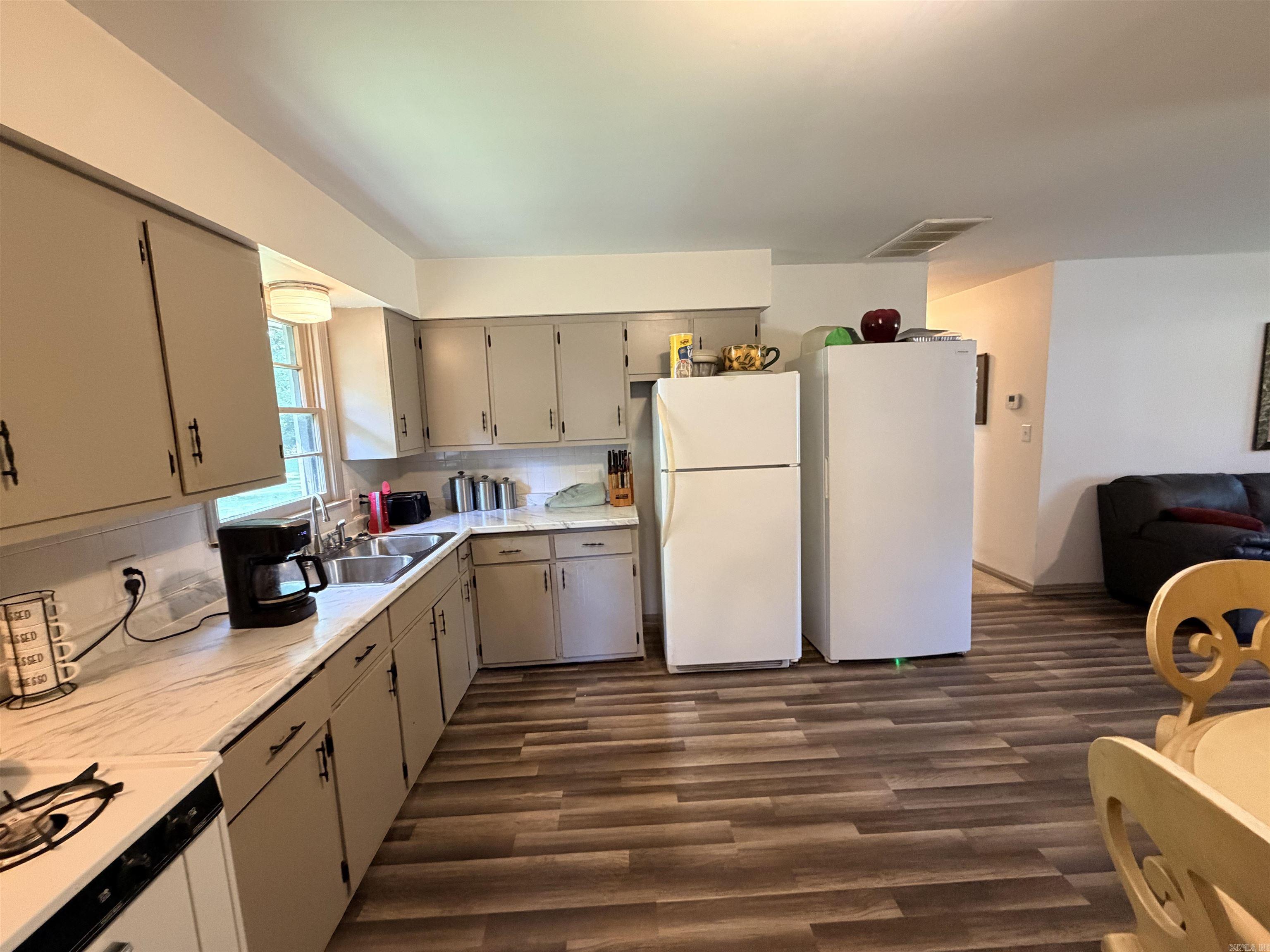 165 S 12th  Piggott, AR