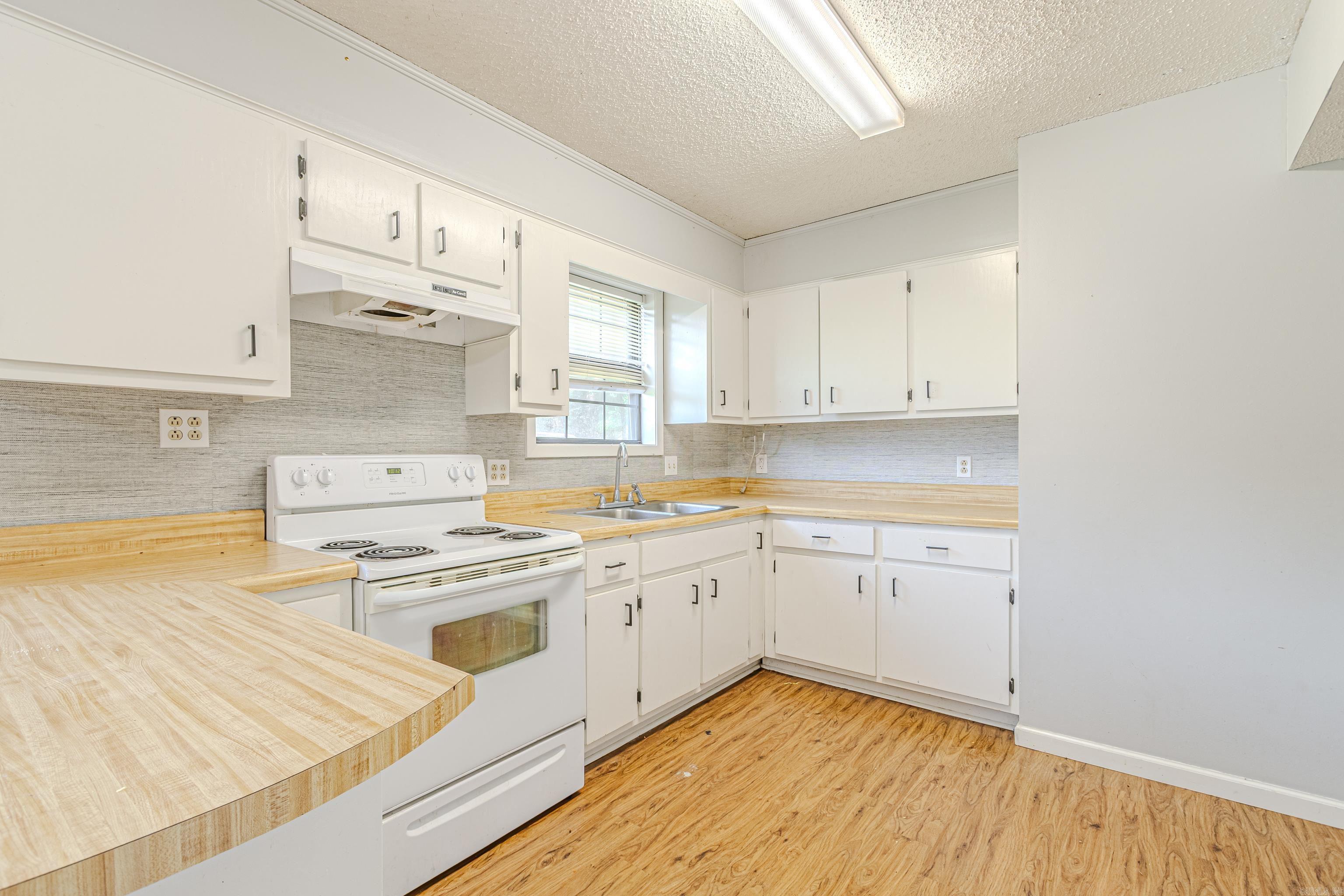 4504 Valley View  Paragould, AR