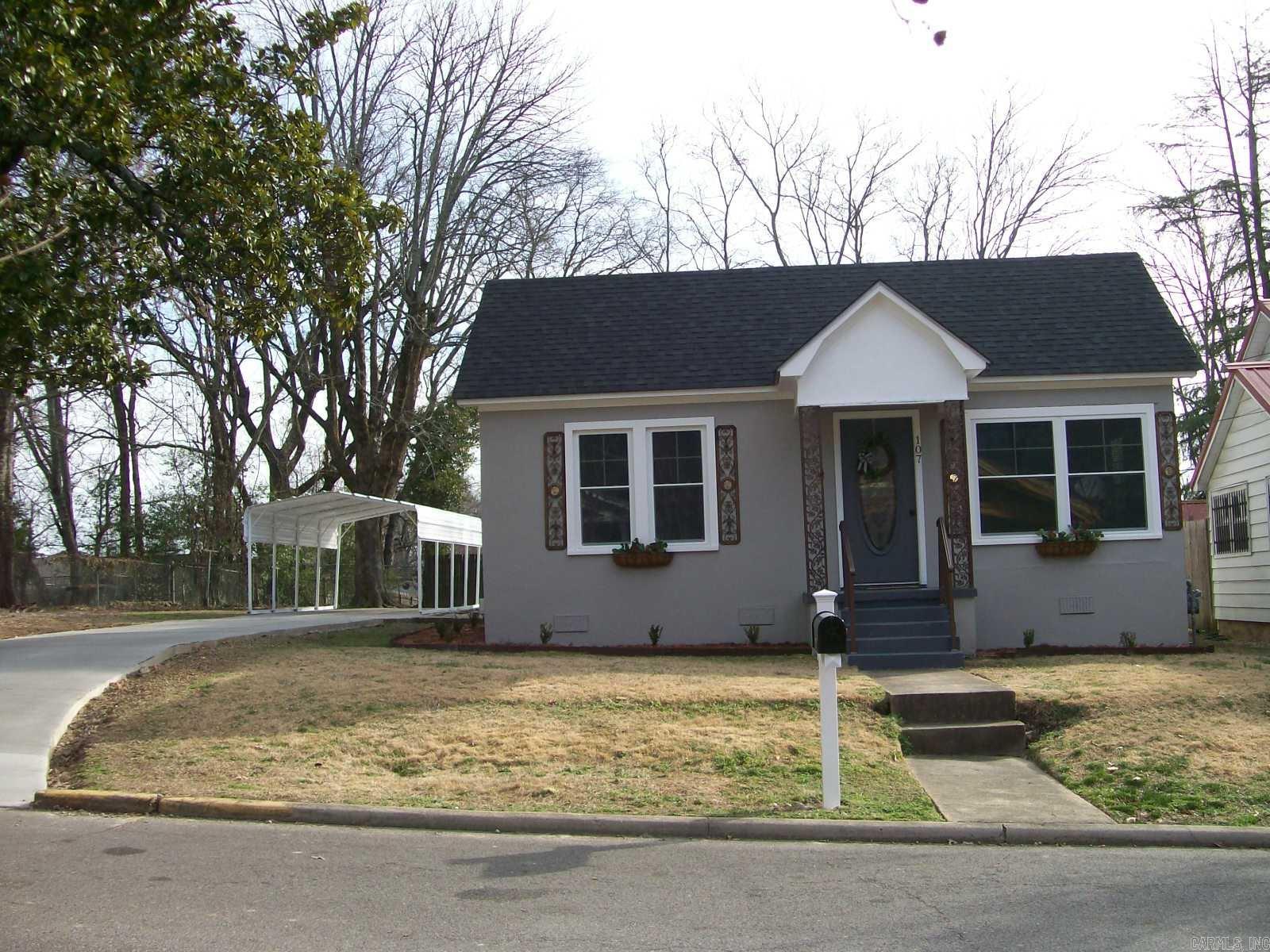 107 Noxon  Hot Springs, AR