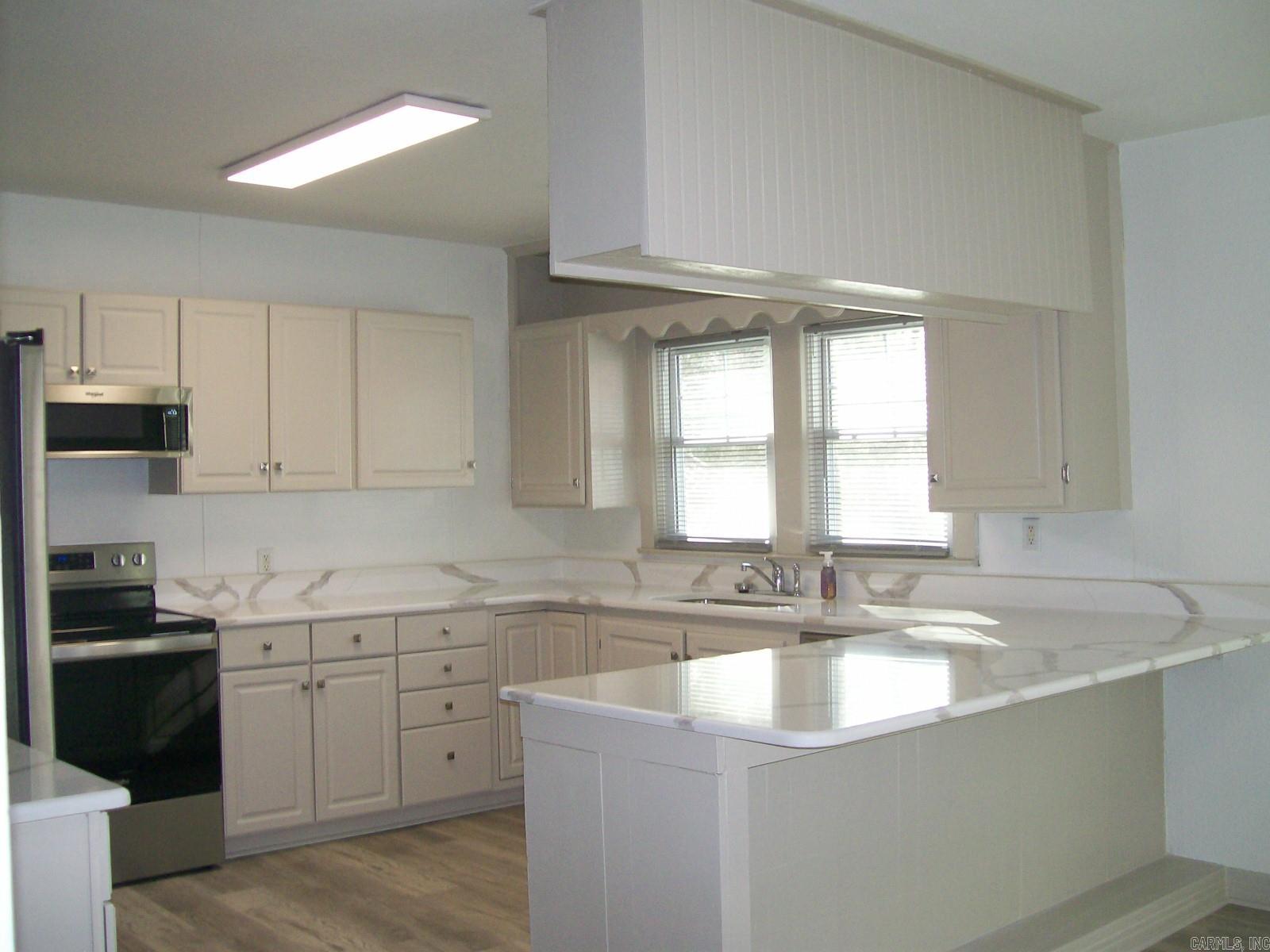 107 Noxon  Hot Springs, AR