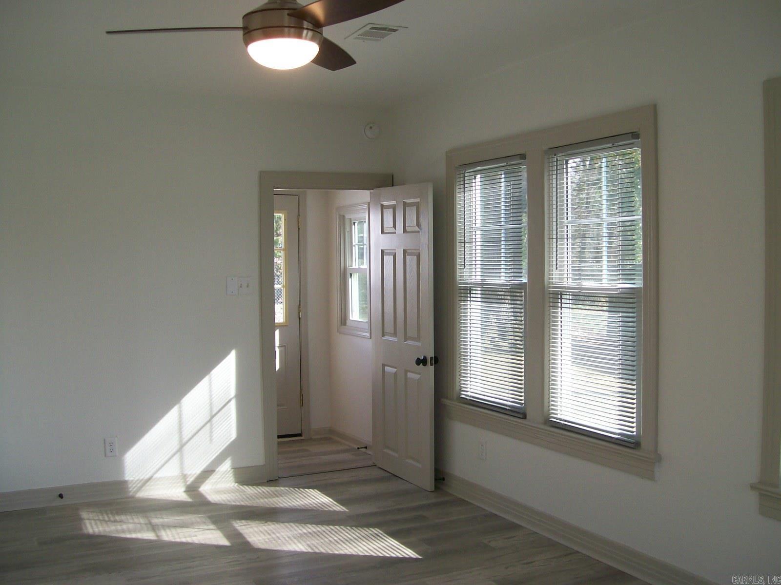 107 Noxon  Hot Springs, AR