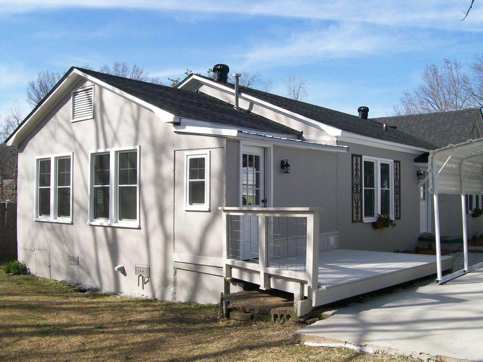 107 Noxon  Hot Springs, AR