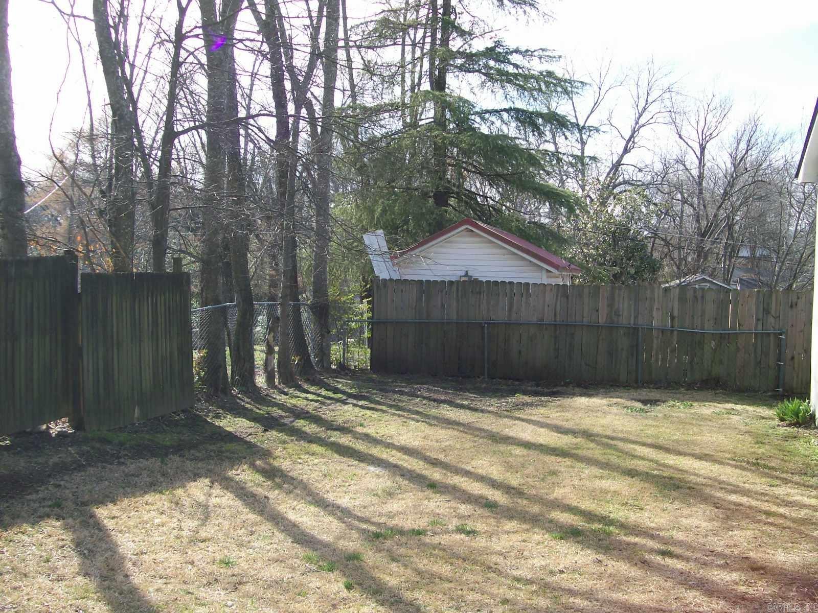 107 Noxon  Hot Springs, AR