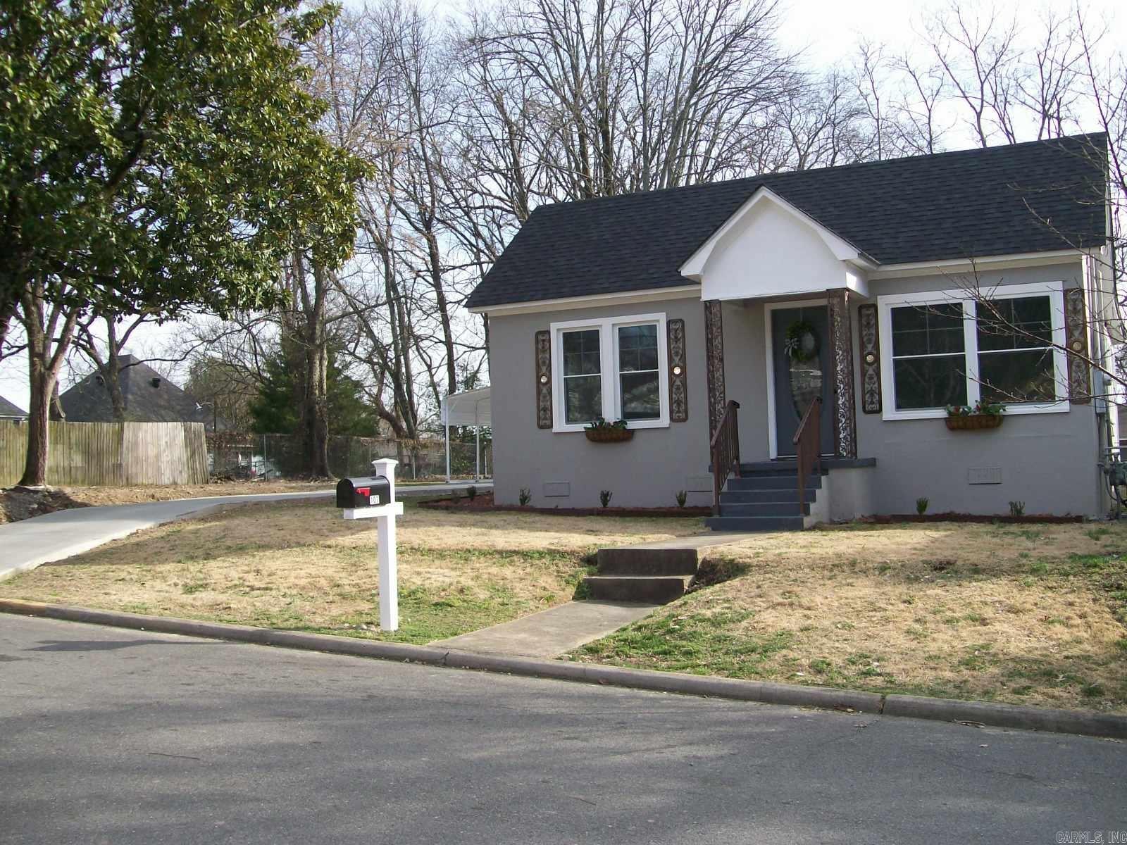 107 Noxon  Hot Springs, AR