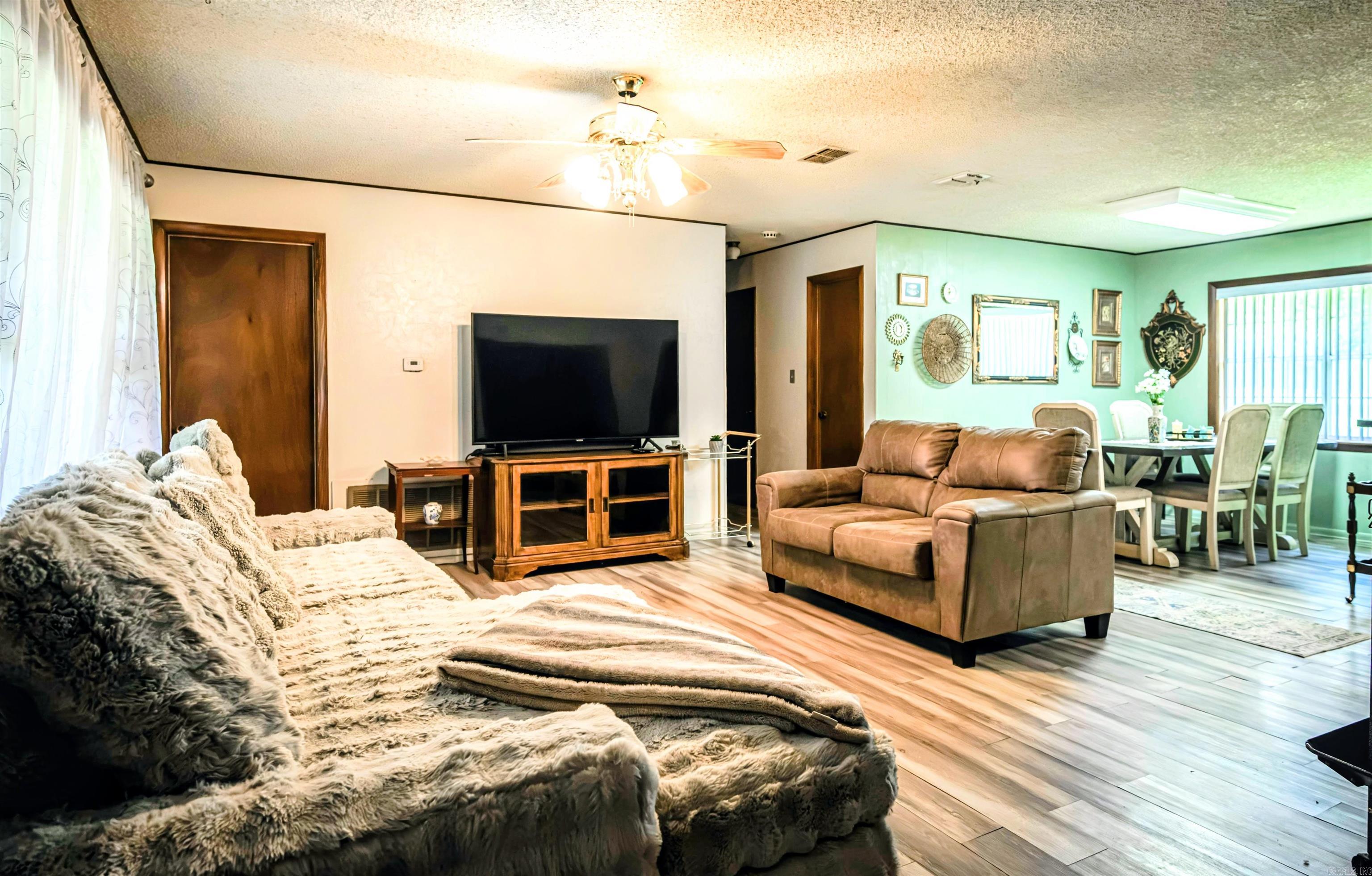 129 Blossom Lane  Mena, AR