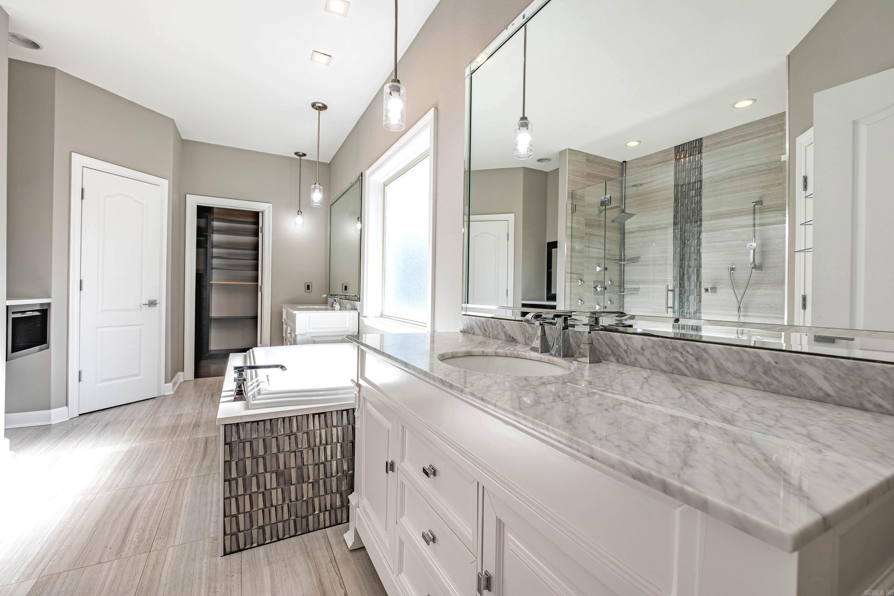 12 Laval  Little Rock, AR
