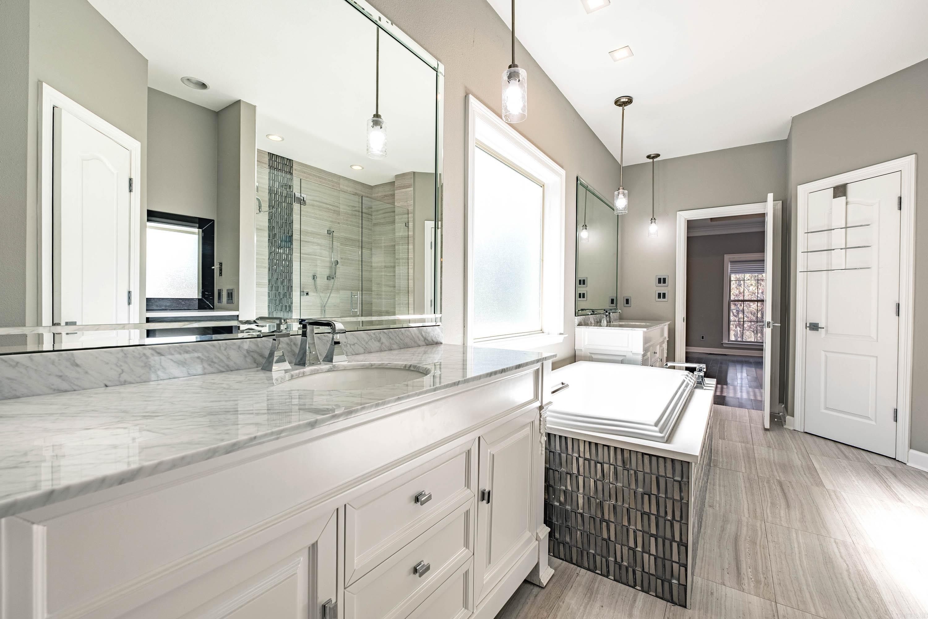 12 Laval  Little Rock, AR