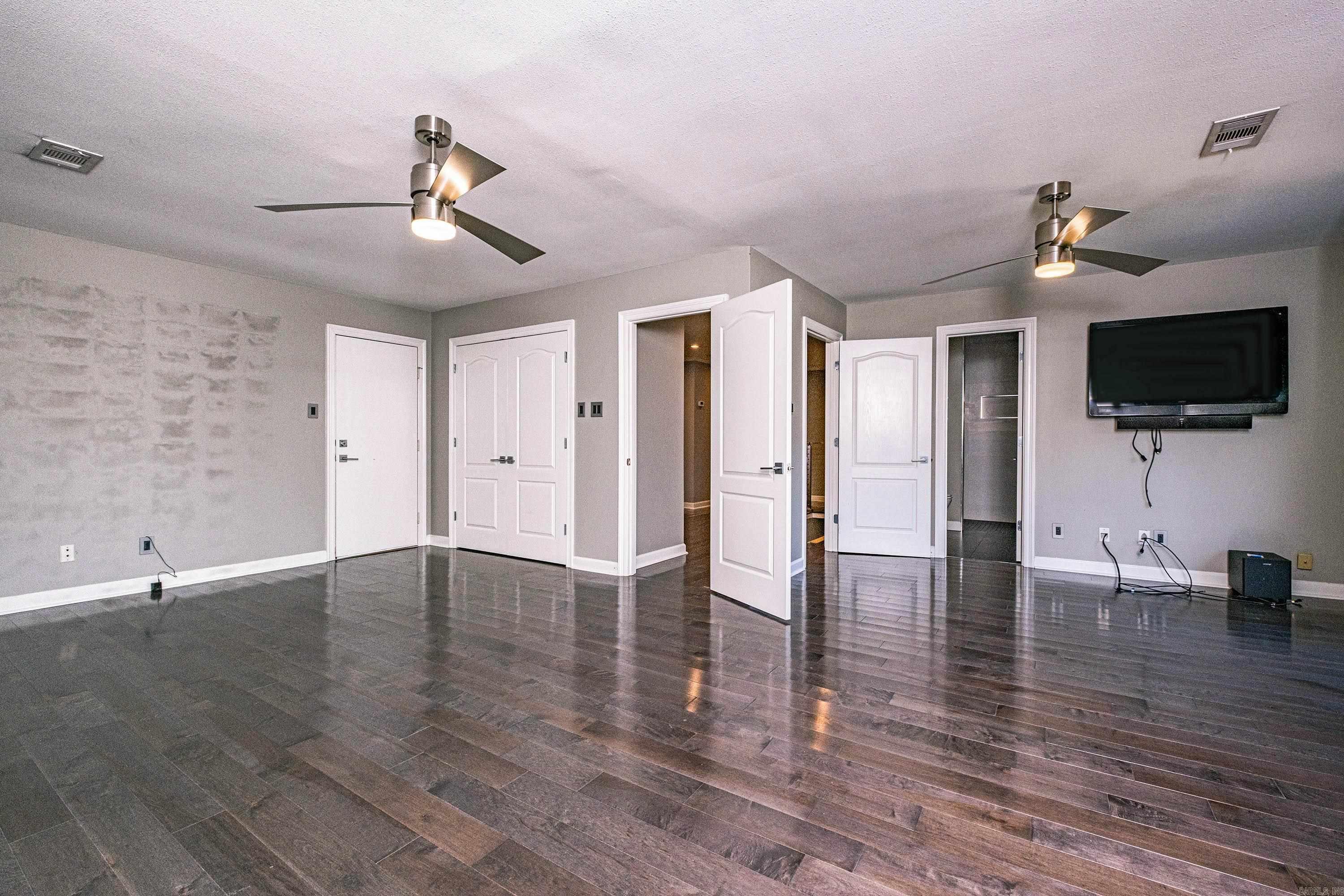 12 Laval  Little Rock, AR