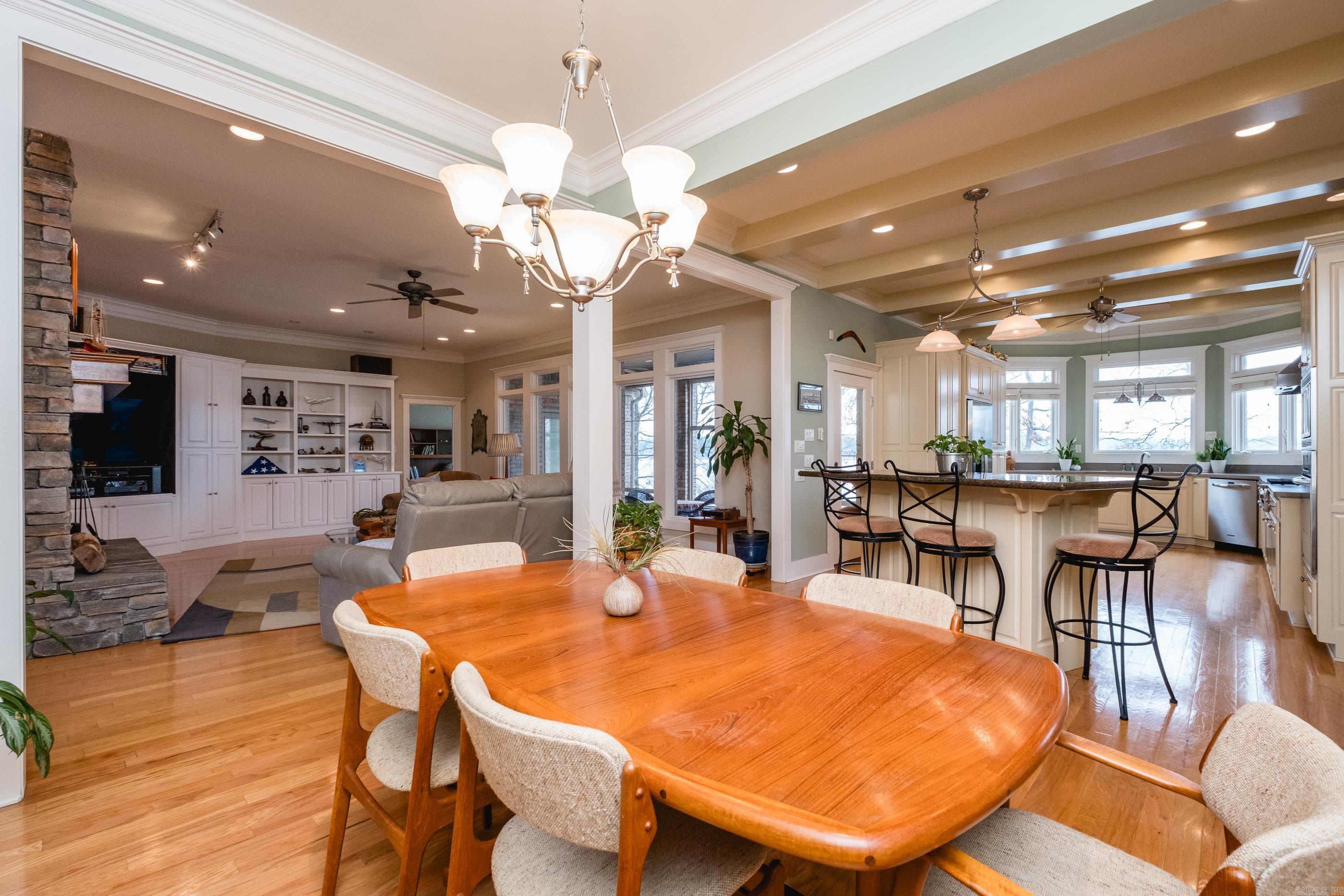 6423 Caribbean Drive W  Benton, AR