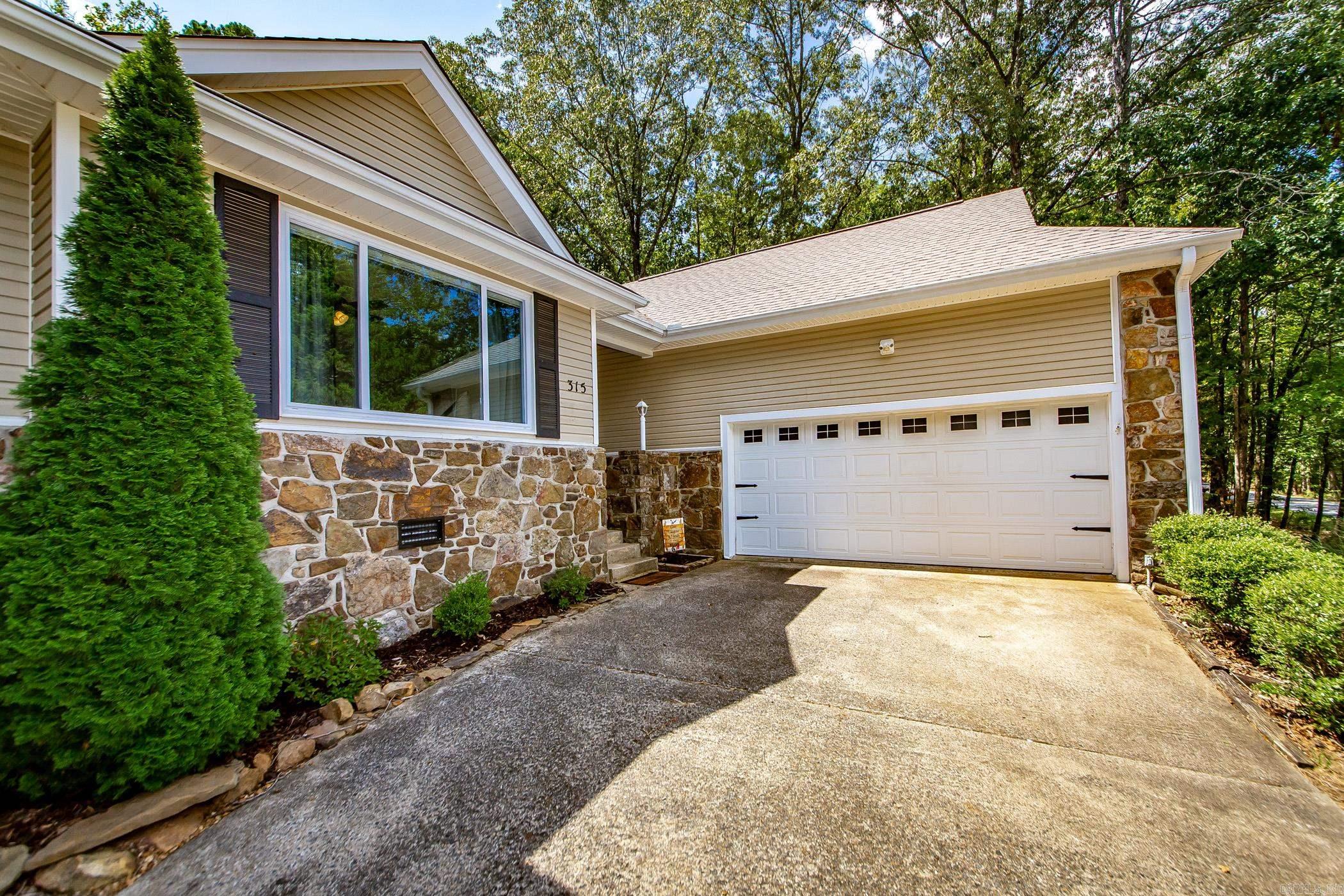 315 Mountain Ranch Dr  Fairfield Bay, AR