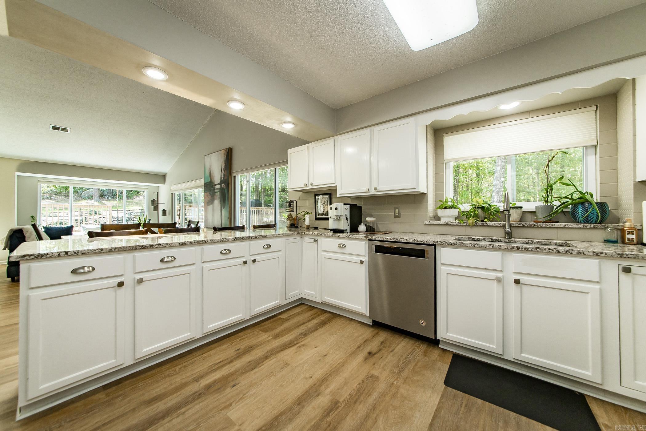 315 Mountain Ranch Dr  Fairfield Bay, AR