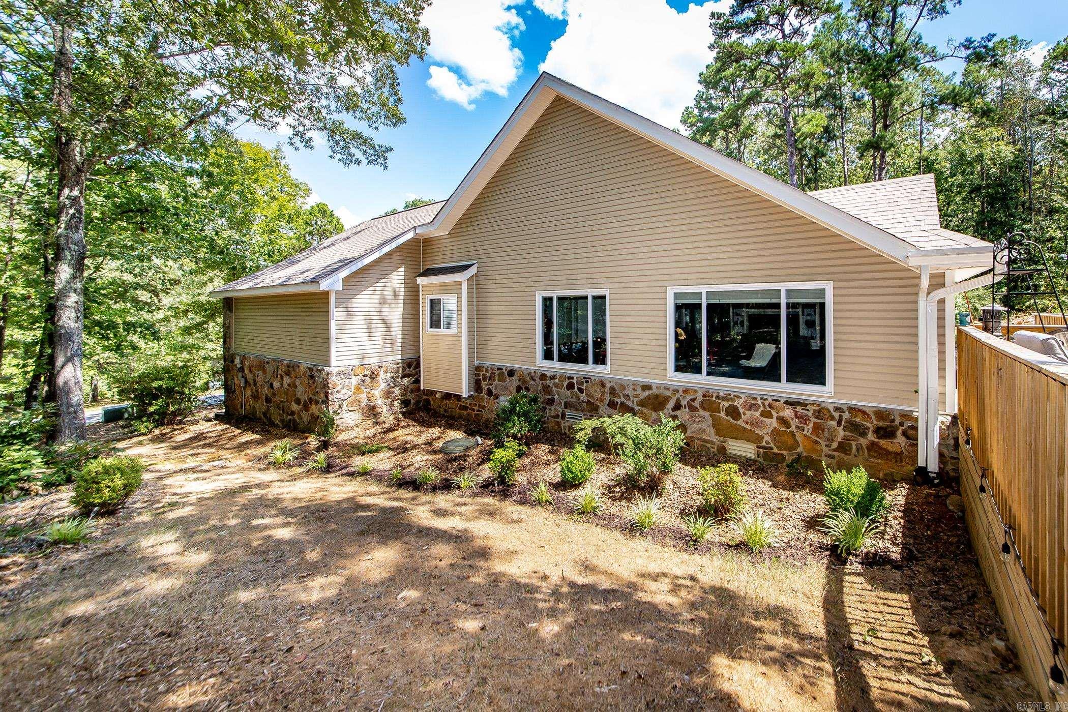 315 Mountain Ranch Dr  Fairfield Bay, AR