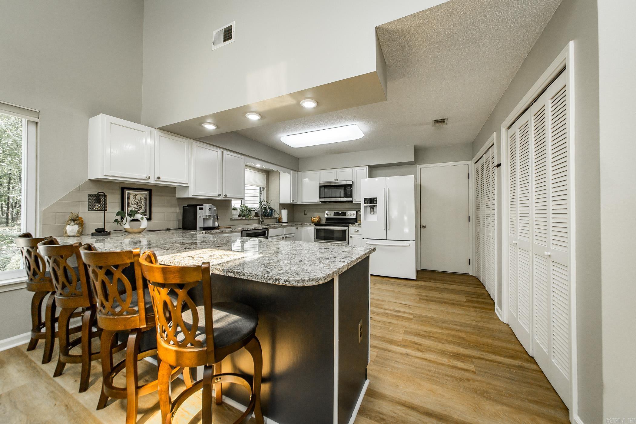 315 Mountain Ranch Dr  Fairfield Bay, AR
