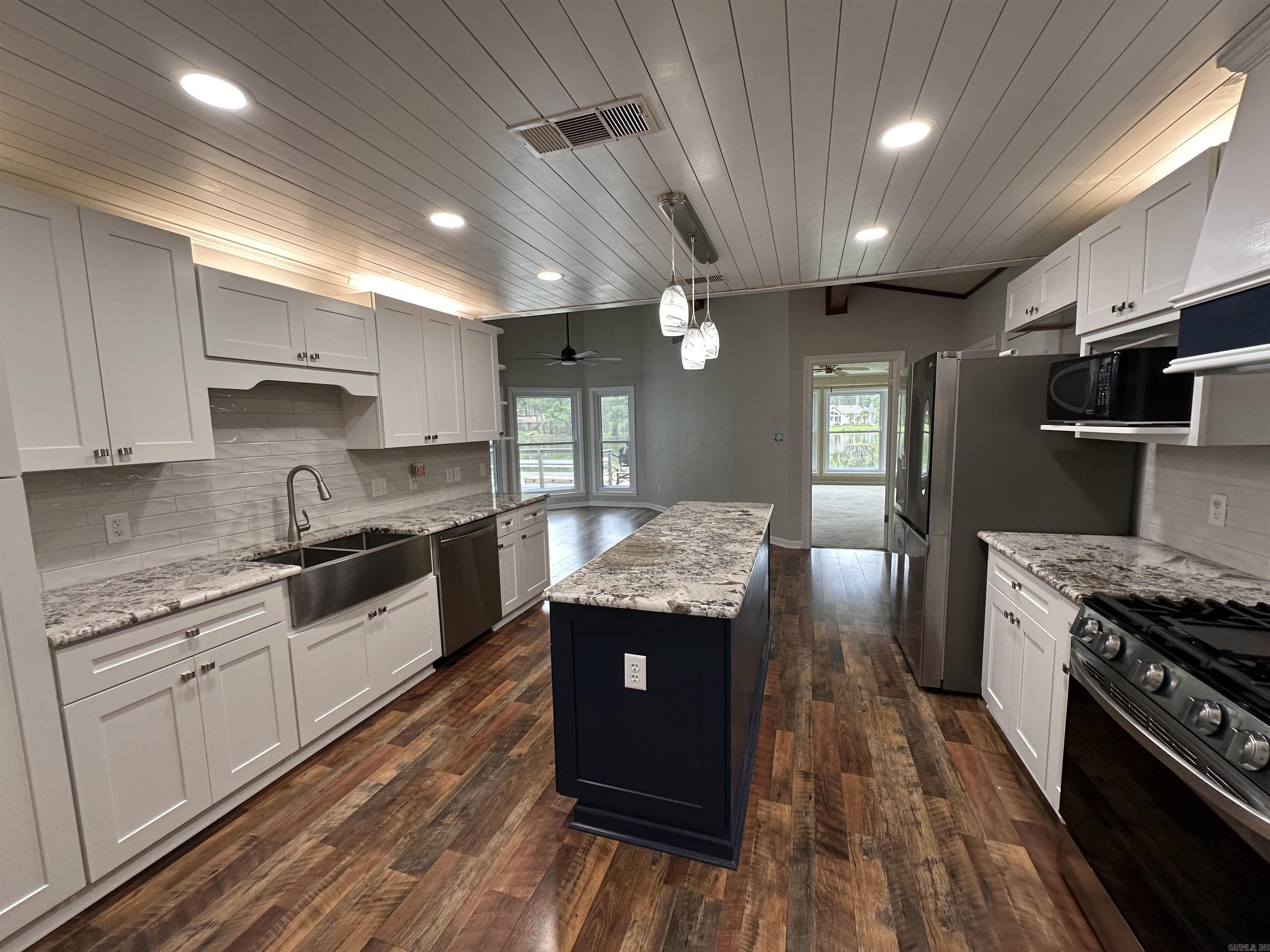 1624 S Lakewood  Magnolia, AR