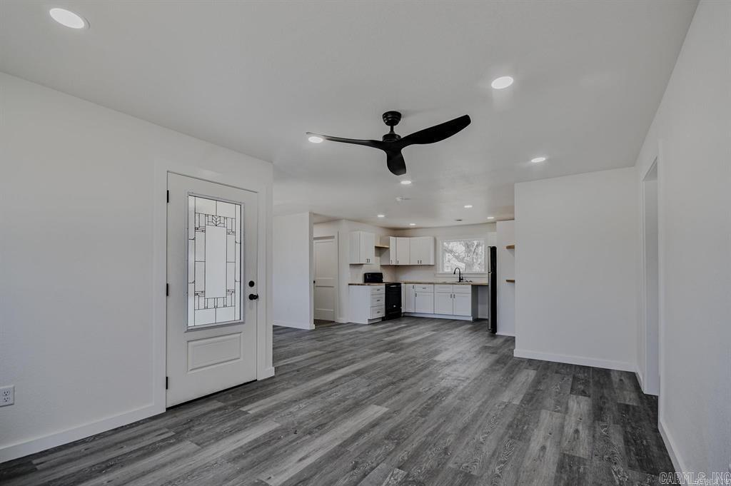 305 N Reine St.  Mena, AR