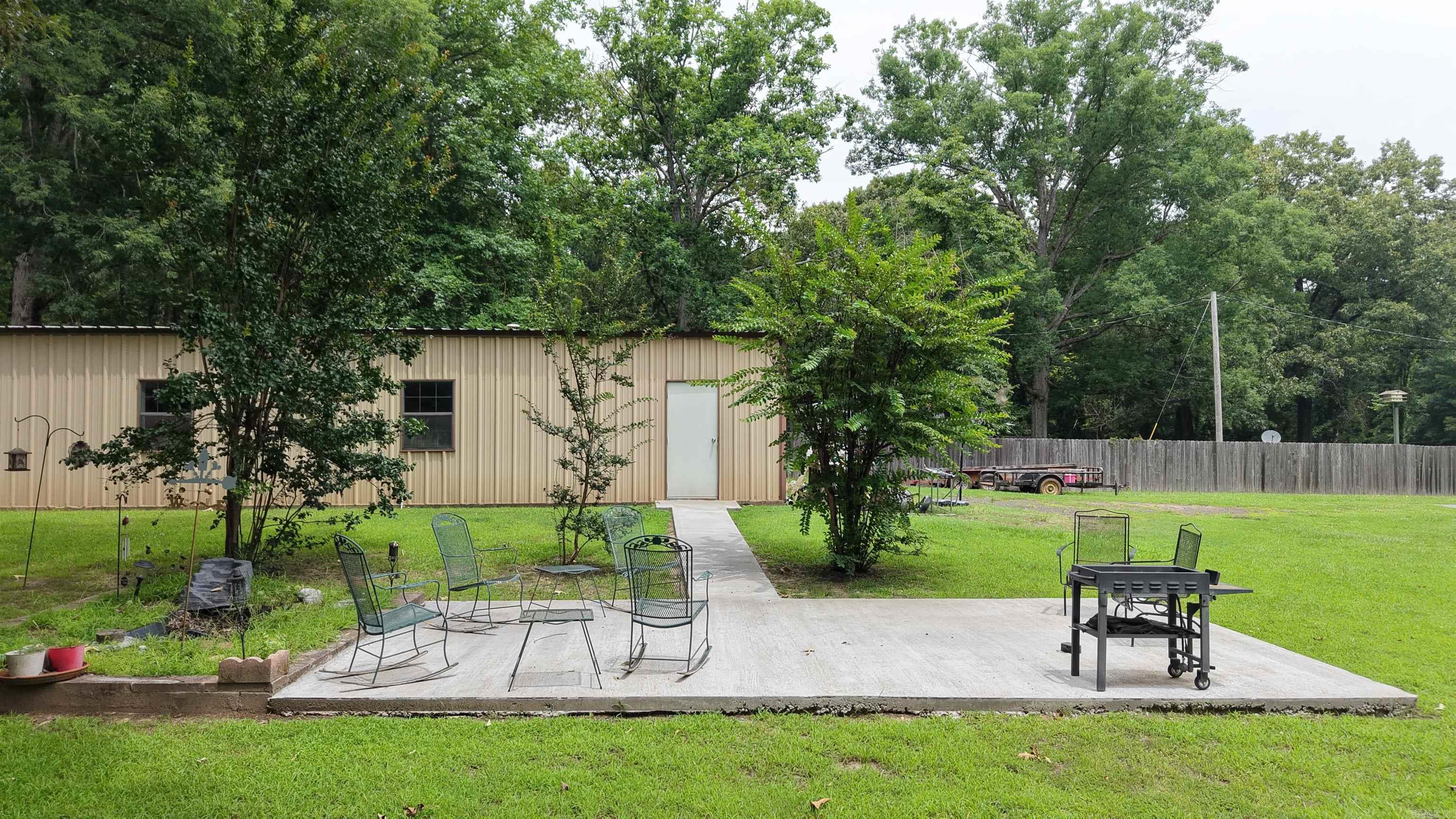 1014 Elkins Rd.  White Hall, AR