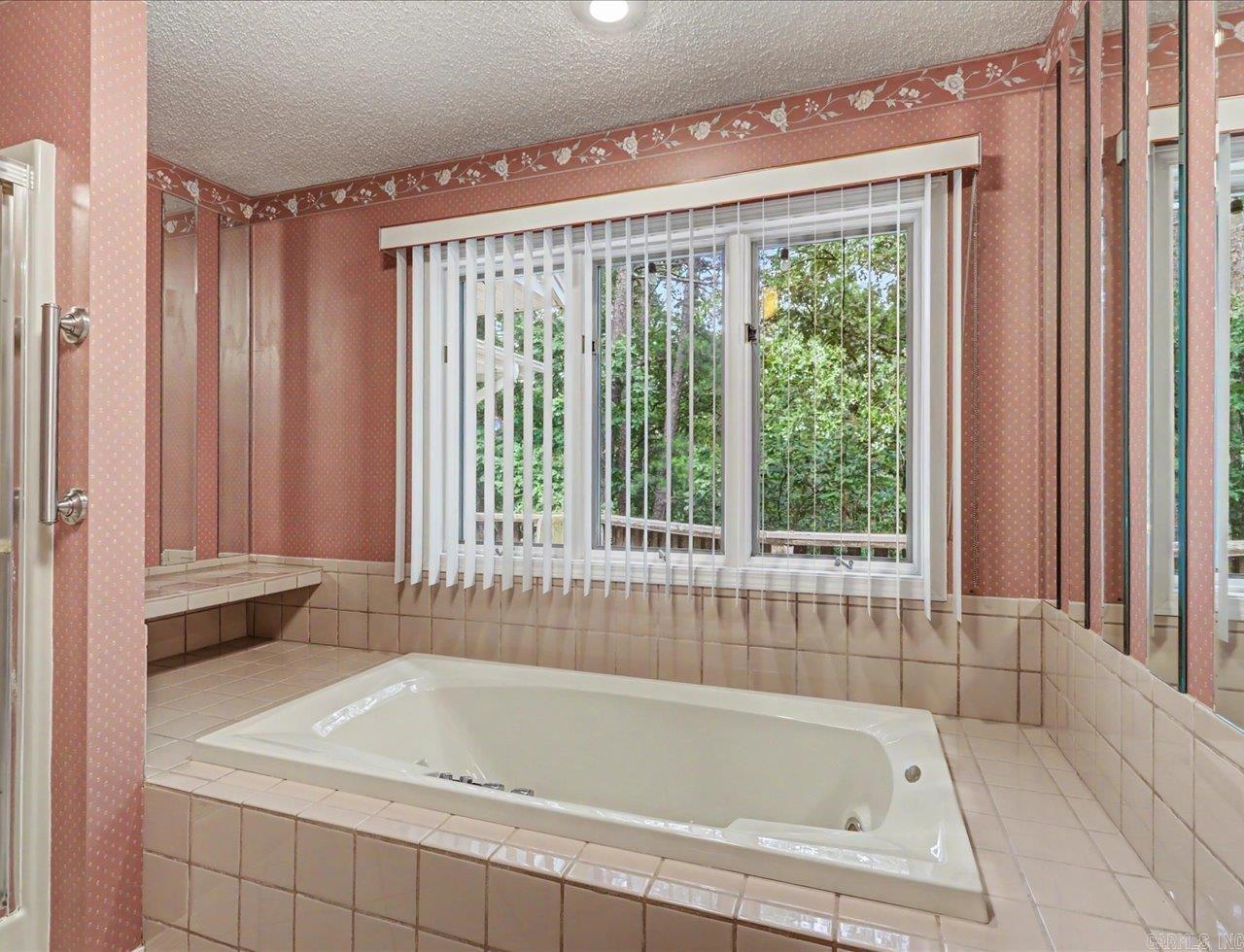 5 Coronado  Hot Springs Village, AR