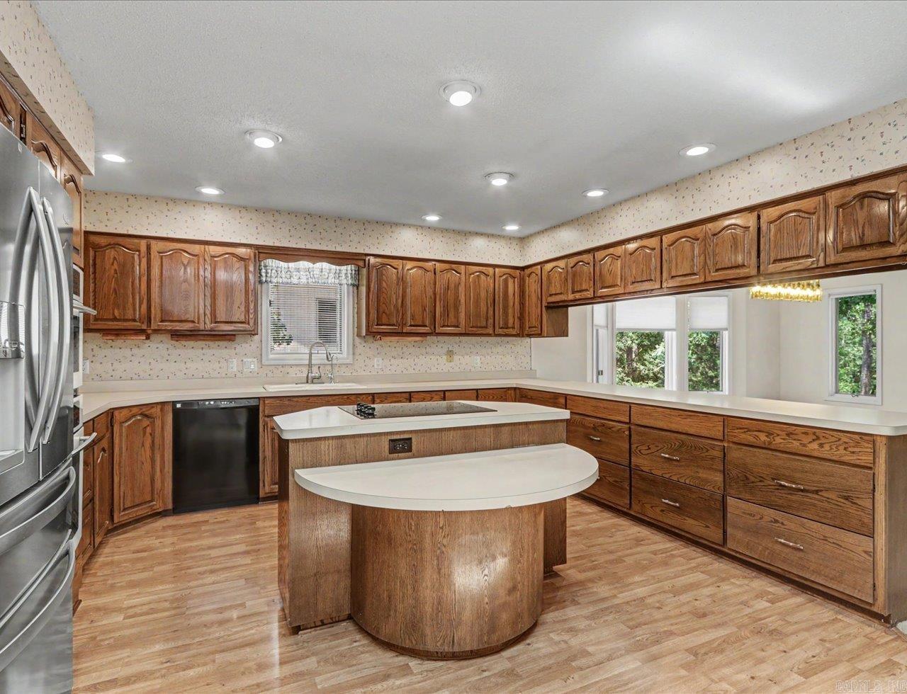 5 Coronado  Hot Springs Village, AR