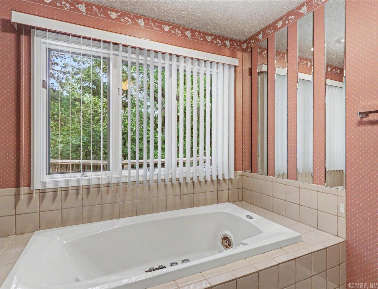 5 Coronado  Hot Springs Village, AR
