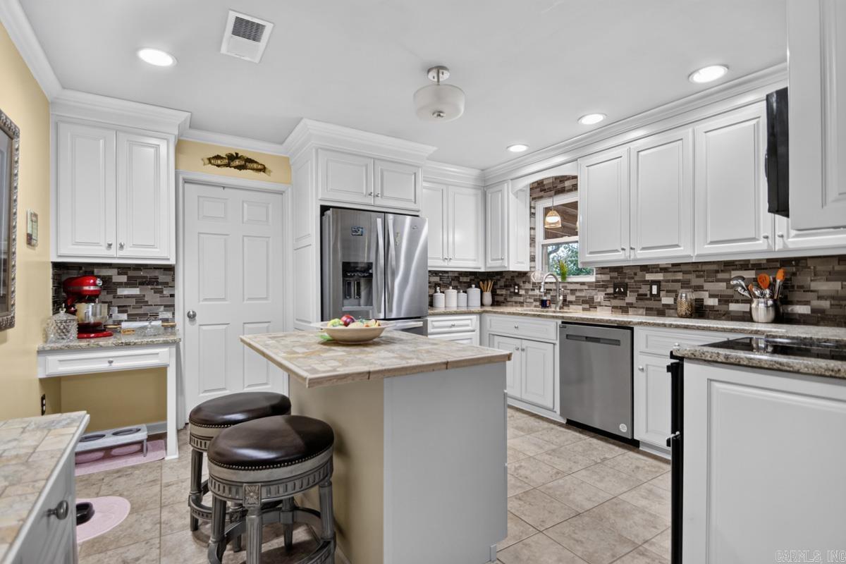 1207 Dyson  Sherwood, AR