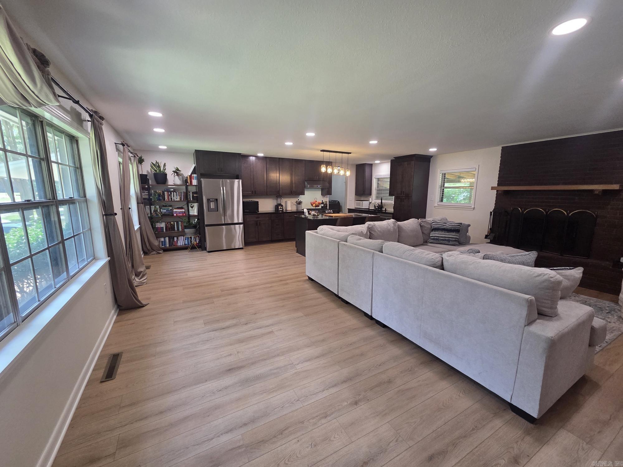 1101 N Cedar  Searcy, AR