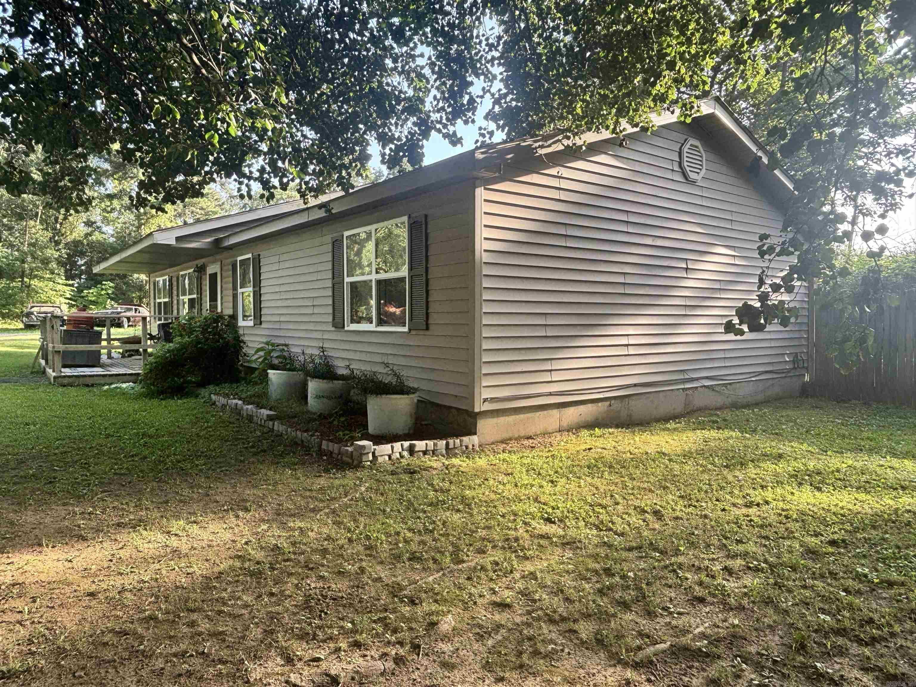 102 Hankins  Pleasant Plains, AR