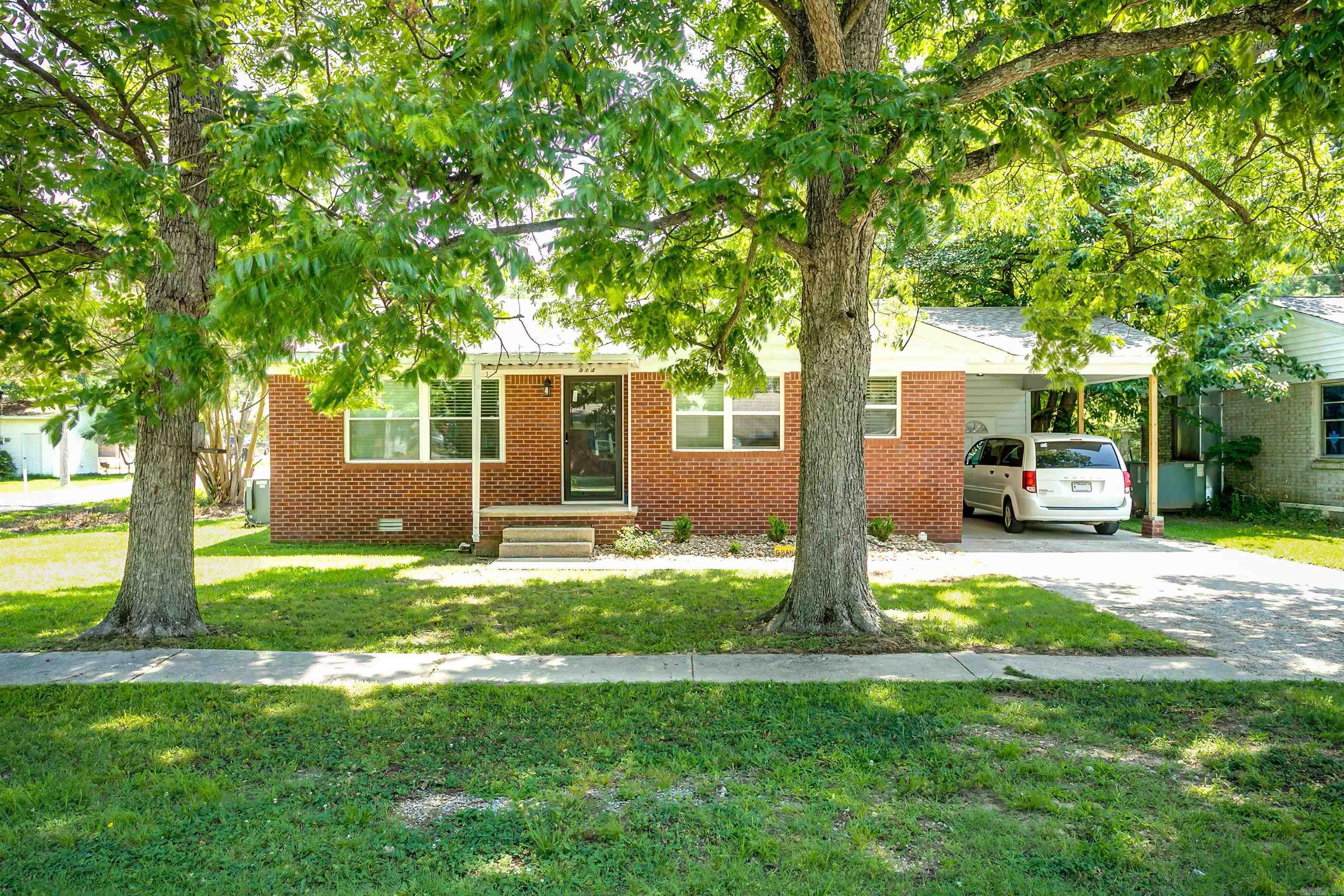 513 N 7th Street  Paragould, AR