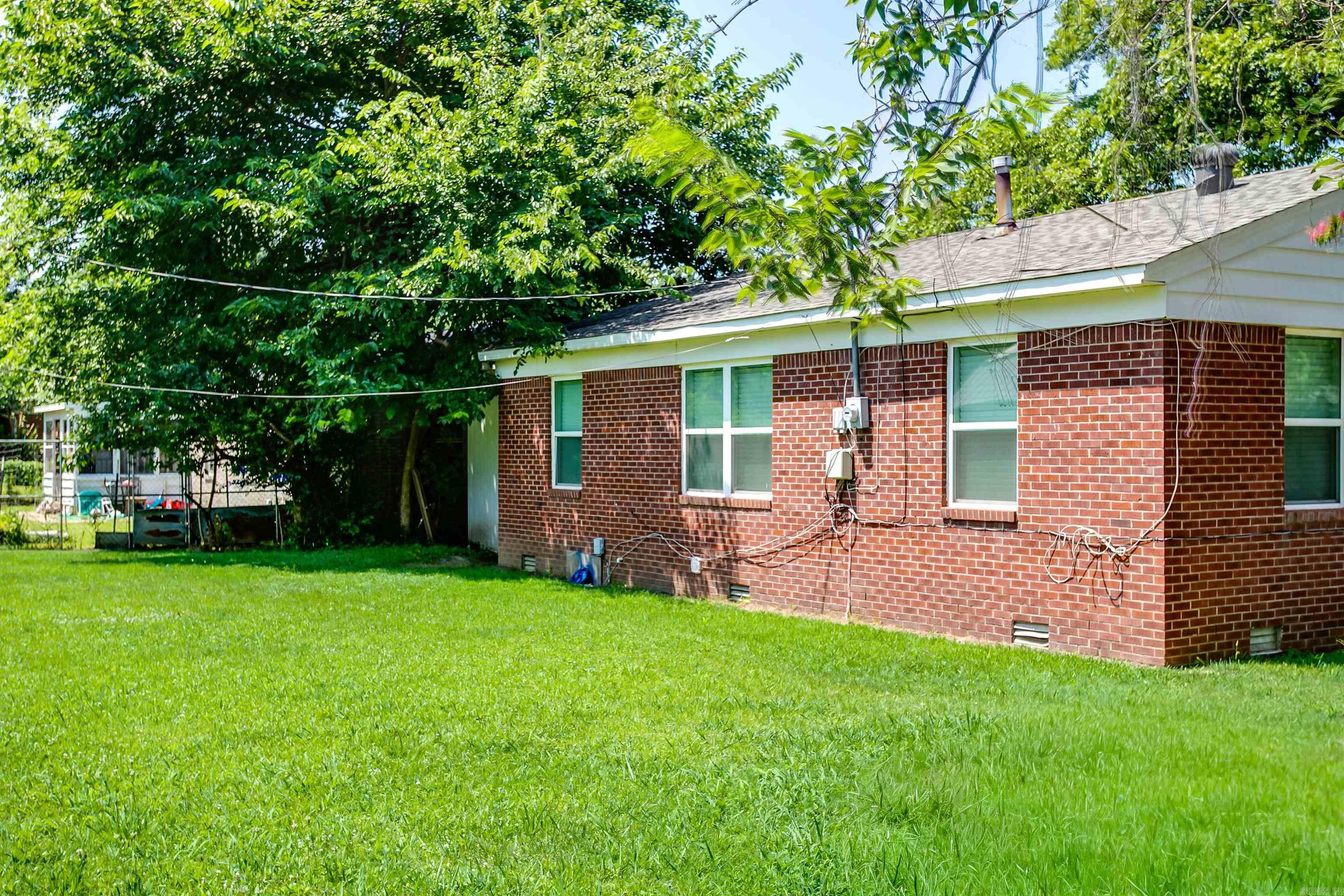 513 N 7th Street  Paragould, AR