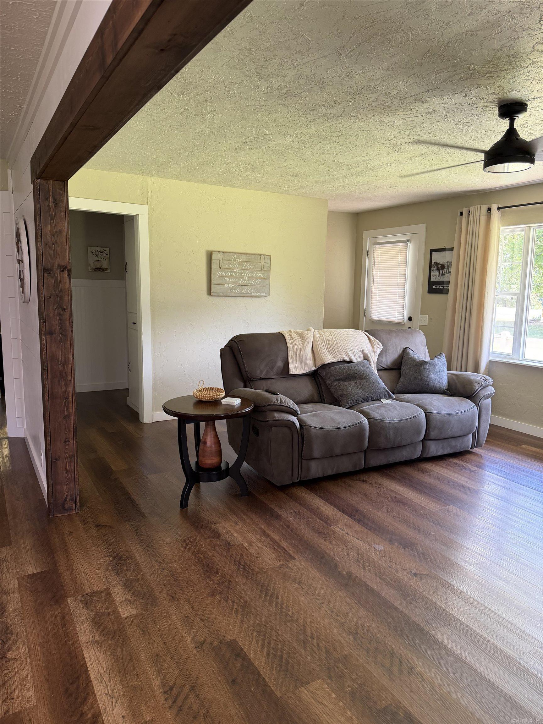 1593 HWY 16 EAST  Clinton, AR
