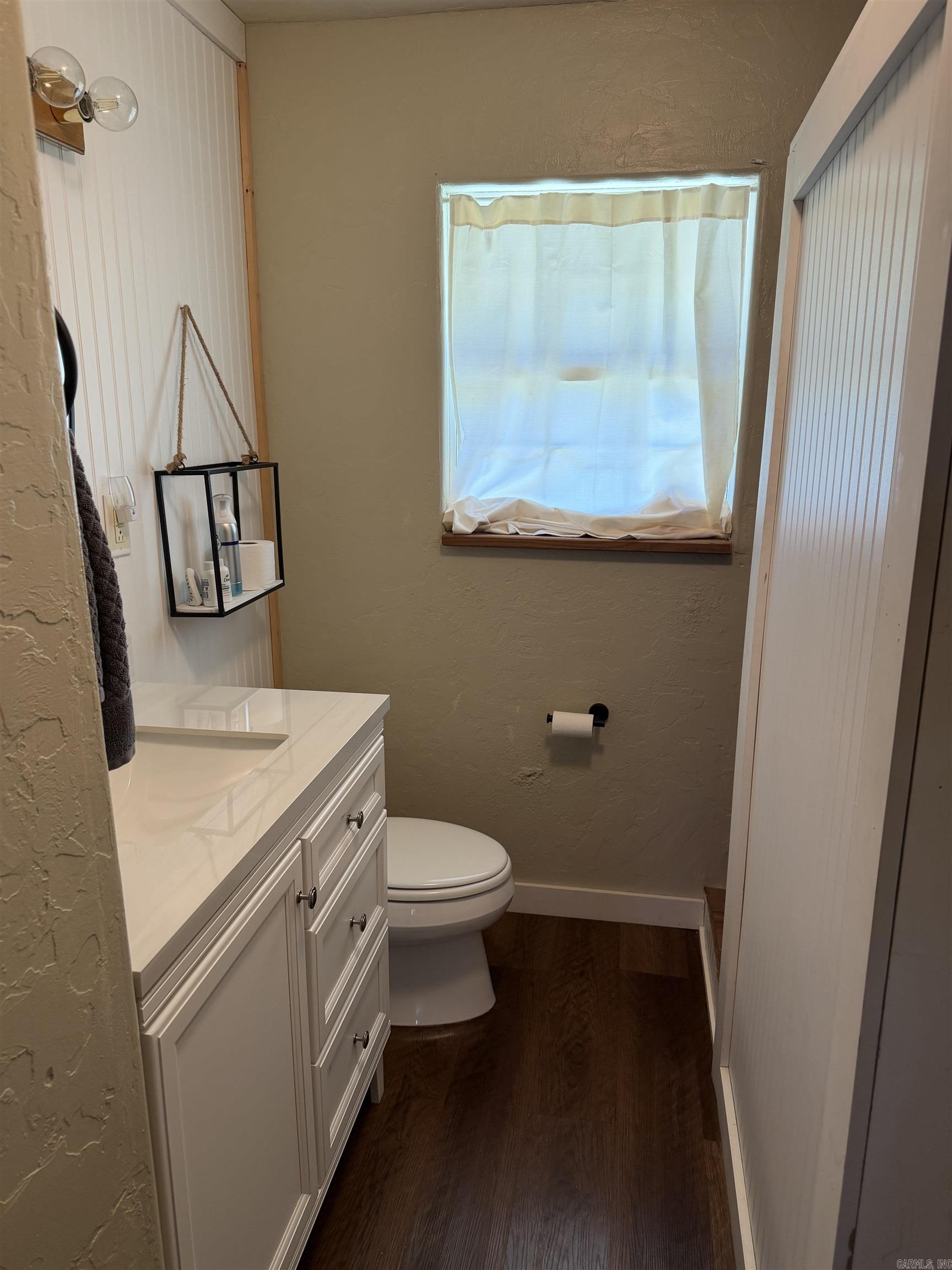 1593 HWY 16 EAST  Clinton, AR