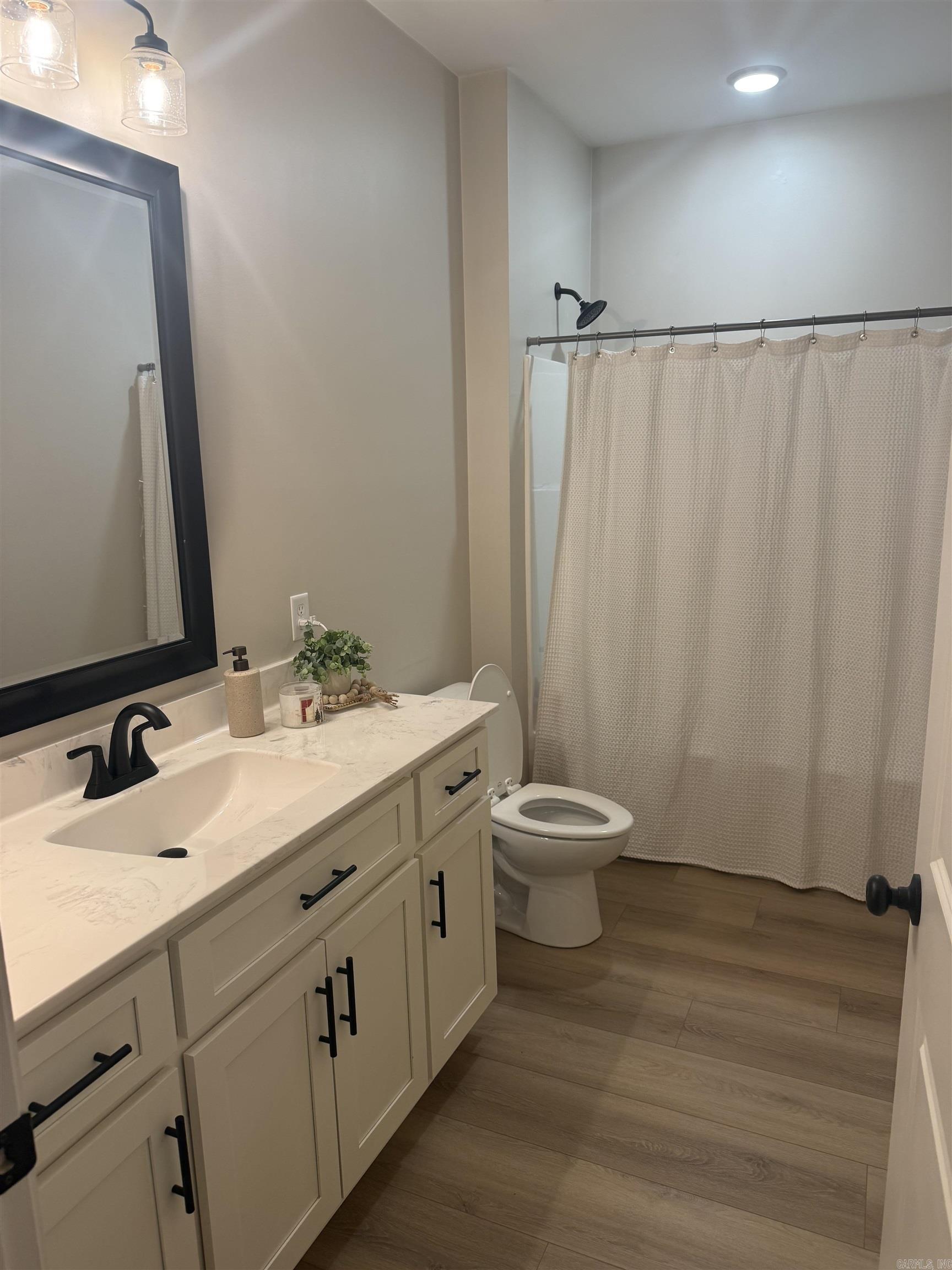 1202 Sutton  Manila, AR