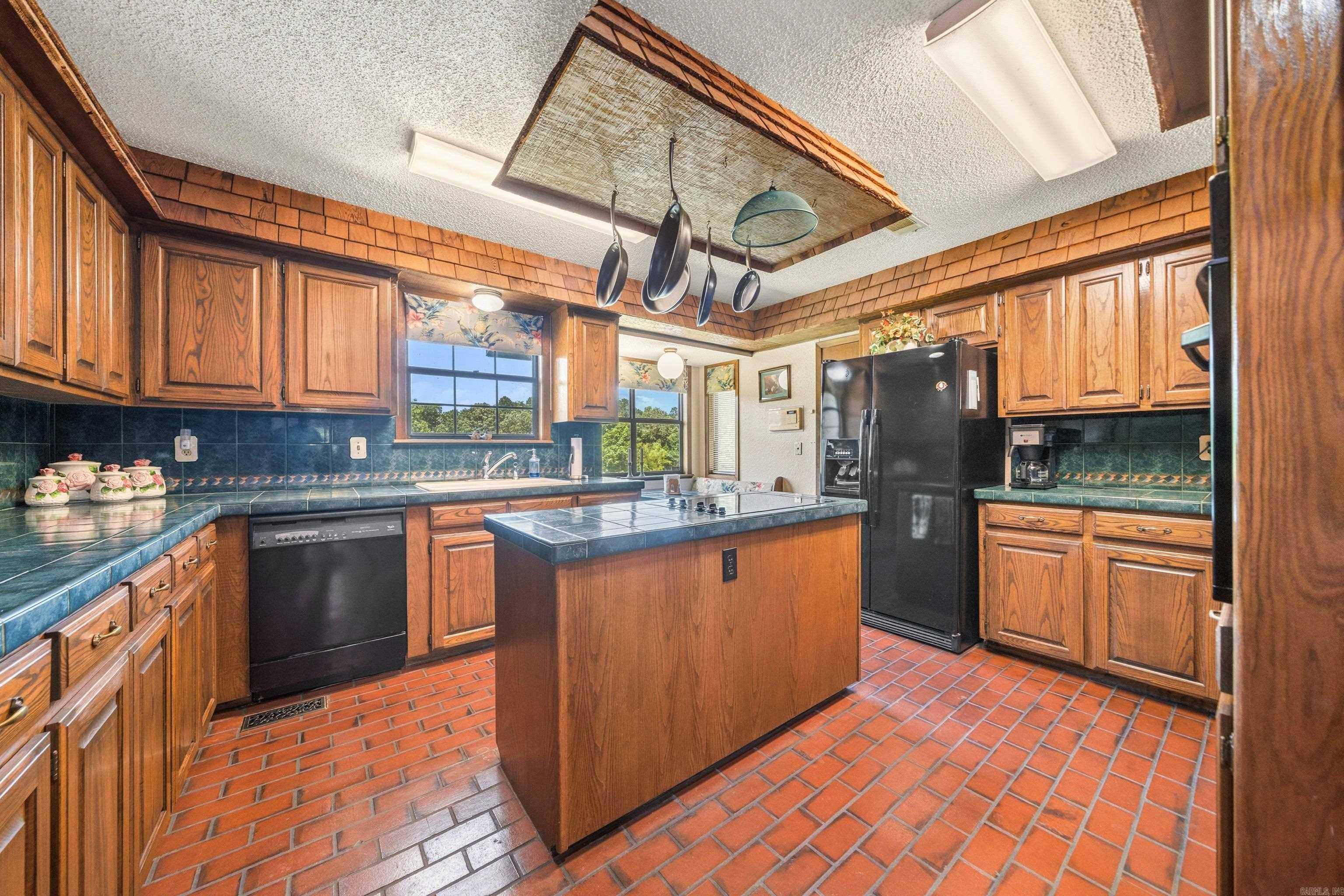 170 Sunshine Valley  Pearcy, AR