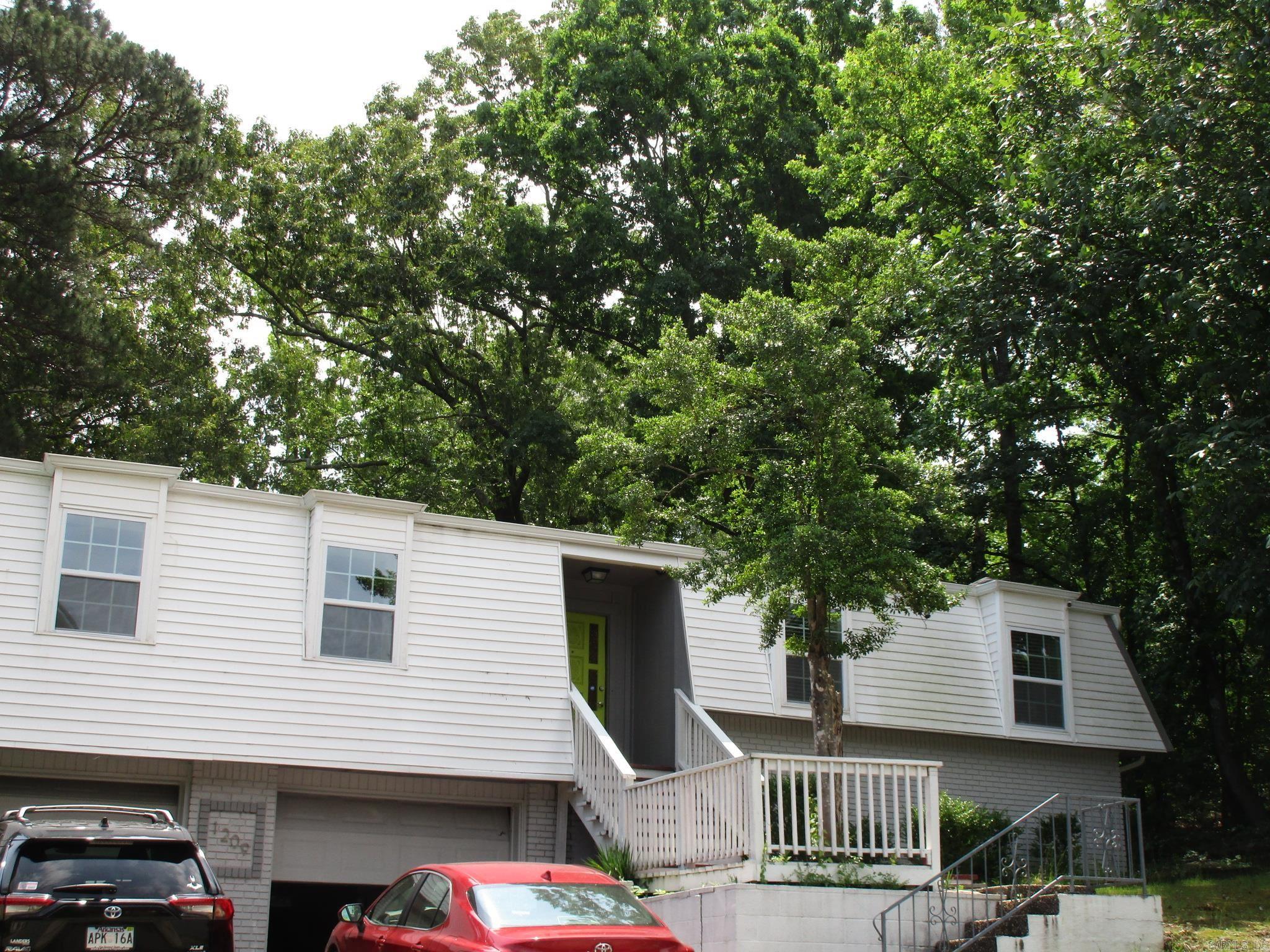 1209 E Twin Lakes  Little Rock, AR