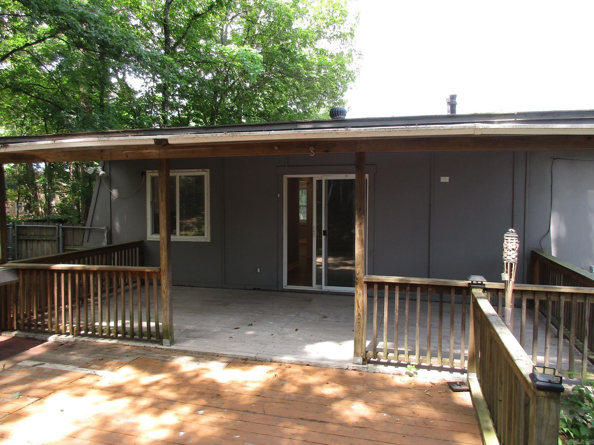 1209 E Twin Lakes  Little Rock, AR