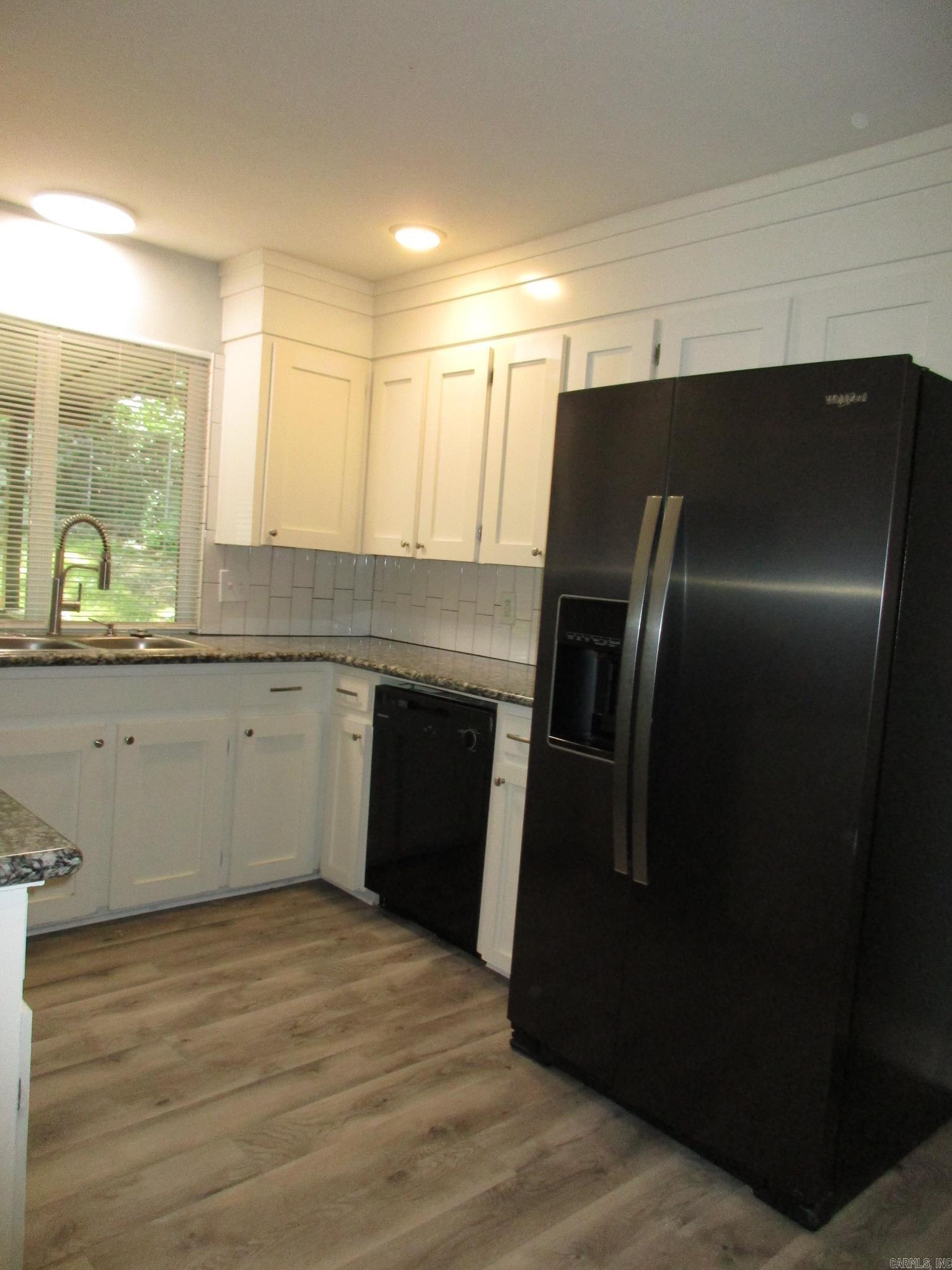 1209 E Twin Lakes  Little Rock, AR