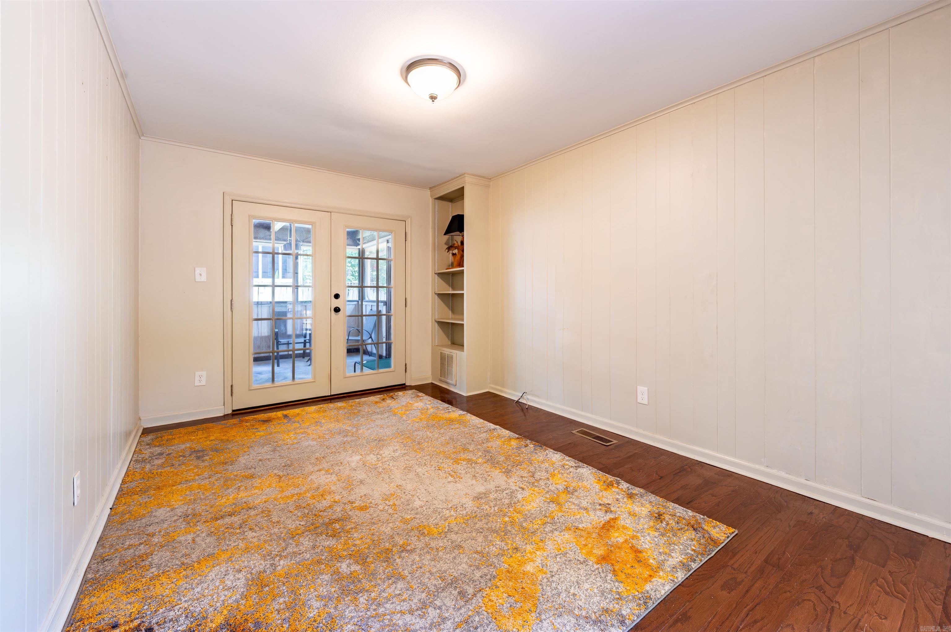 2215 Gunpowder  Little Rock, AR