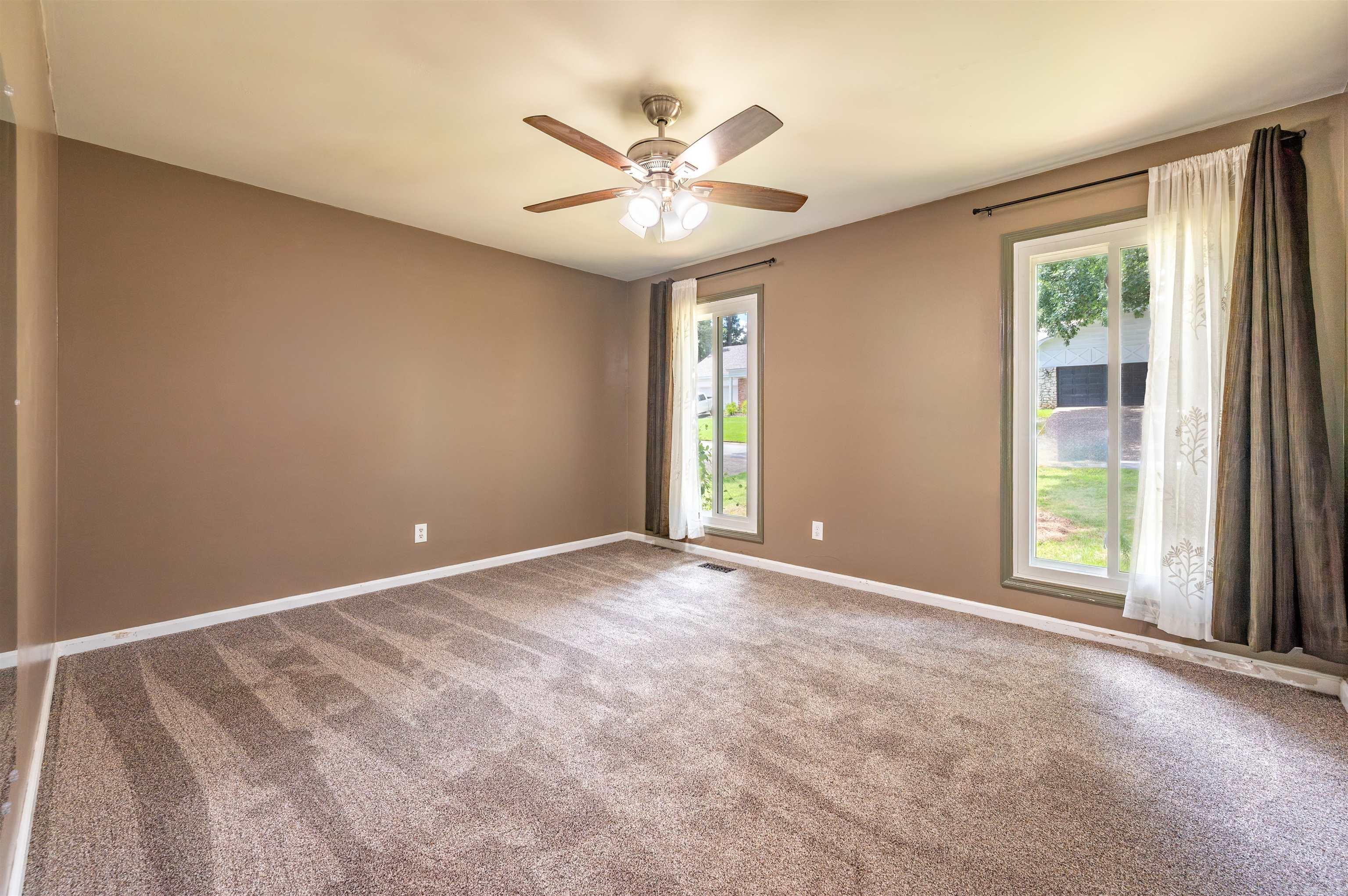 2215 Gunpowder  Little Rock, AR