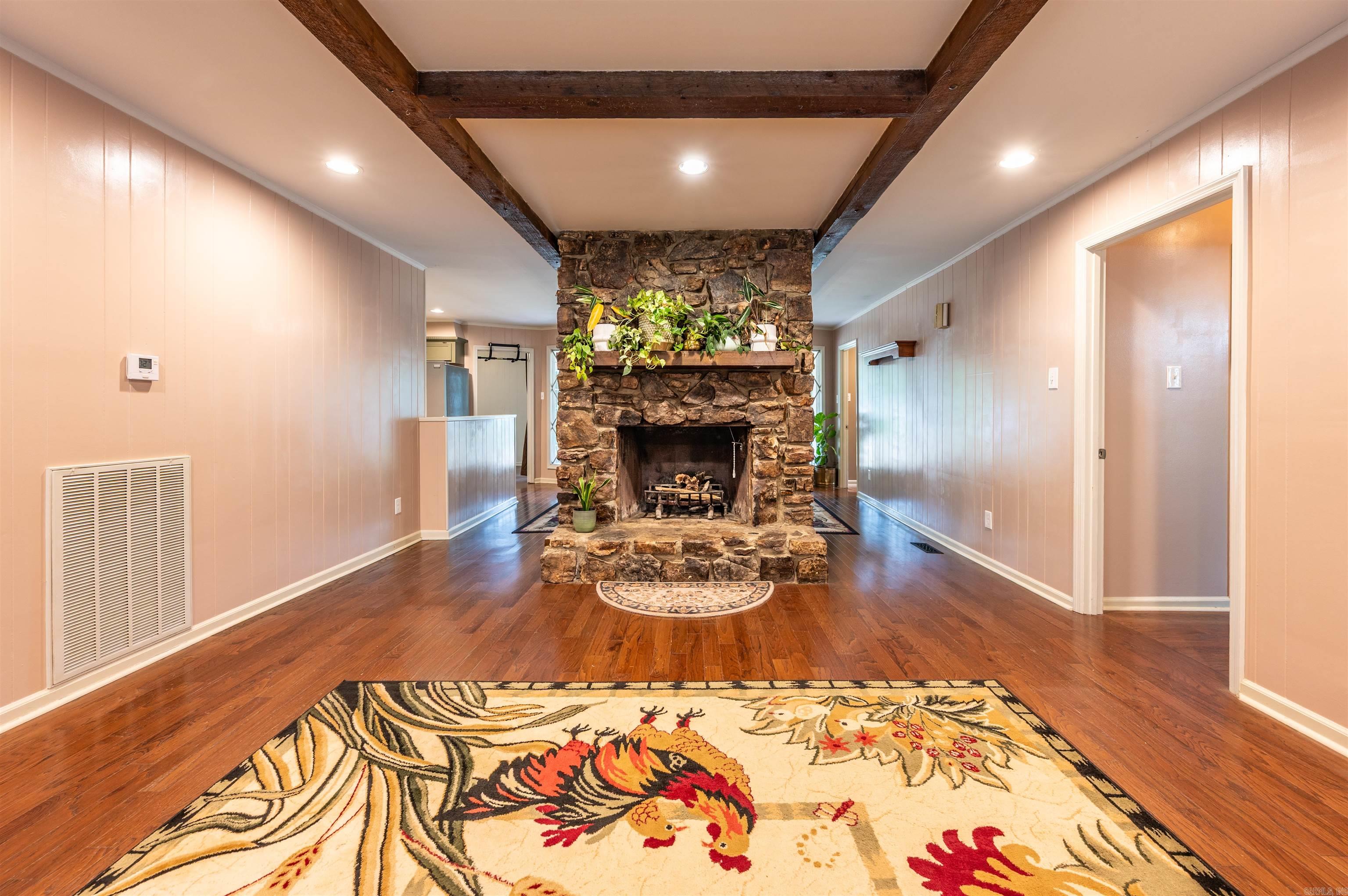 2215 Gunpowder  Little Rock, AR