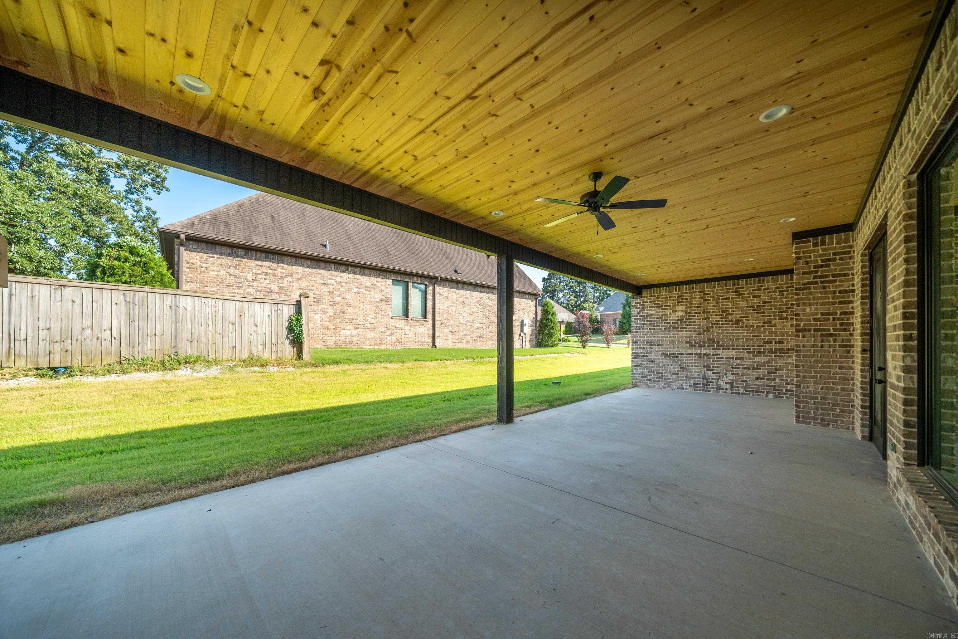 137 Arlington Park Terrace Hot Springs, AR 71901