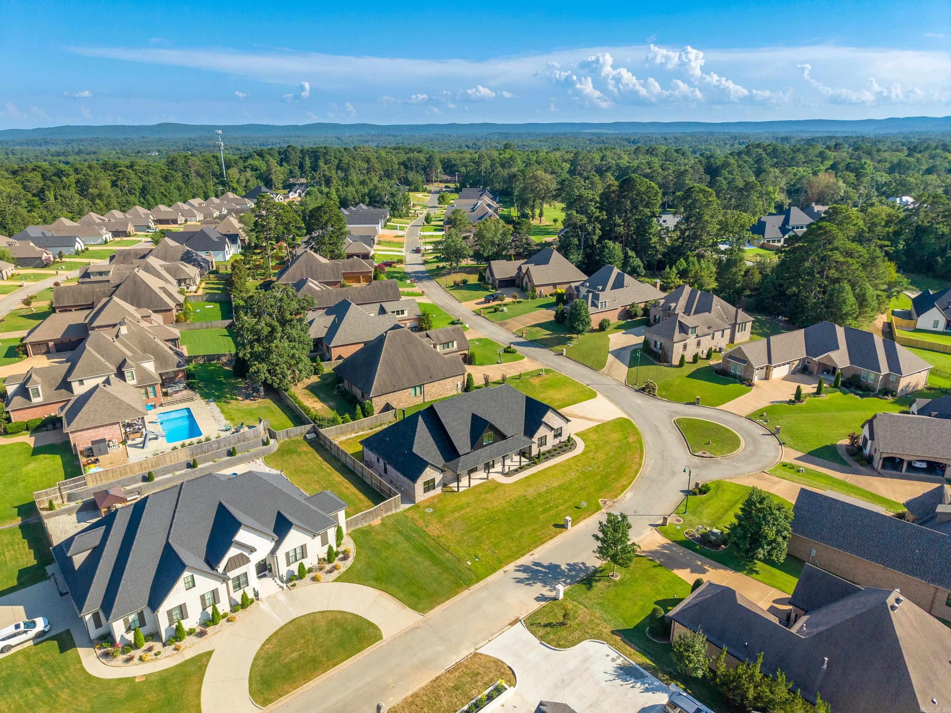 137 Arlington Park Terrace Hot Springs, AR 71901