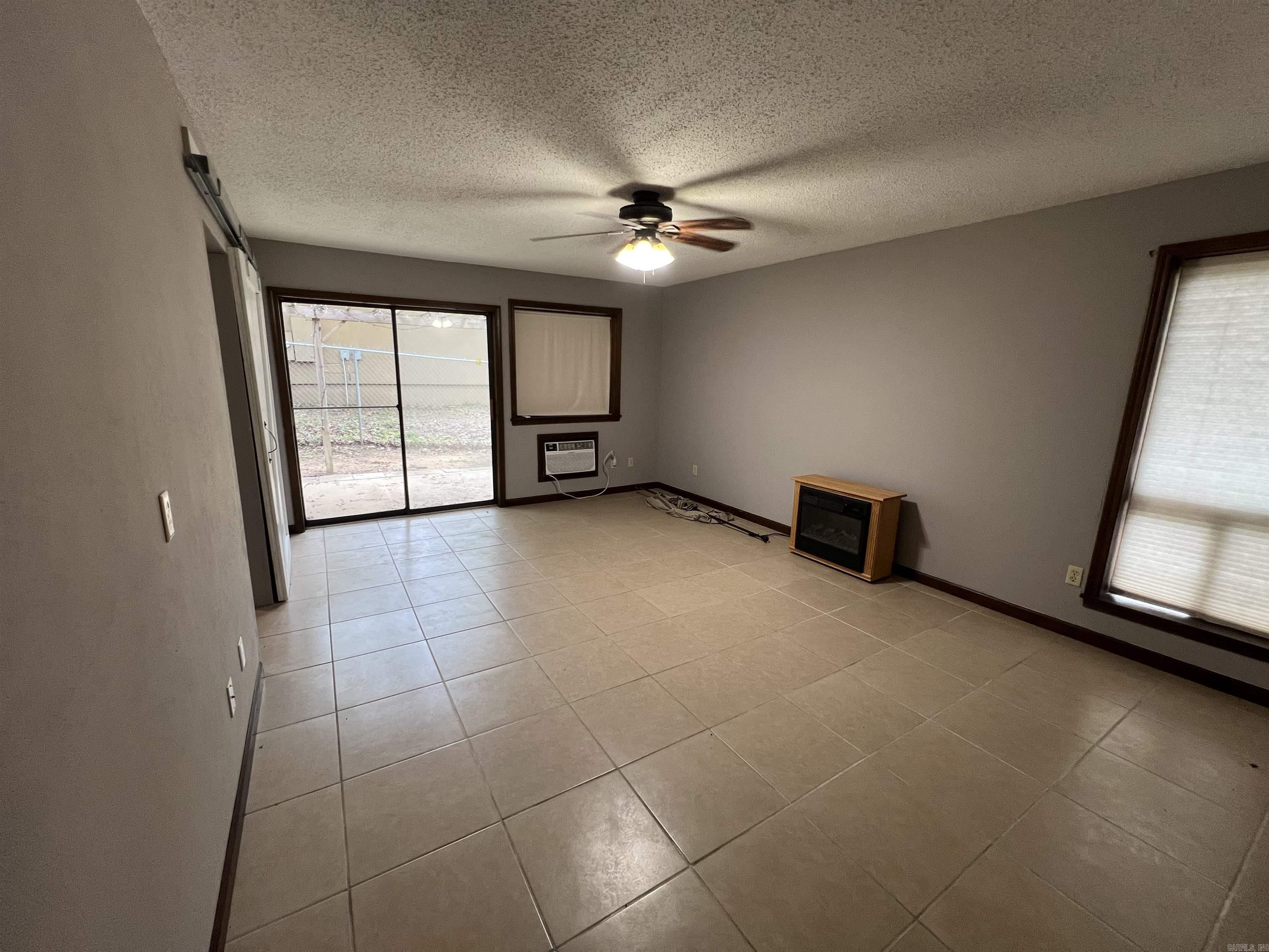 103 Shadow Ridge Dr  Fairfield Bay, AR