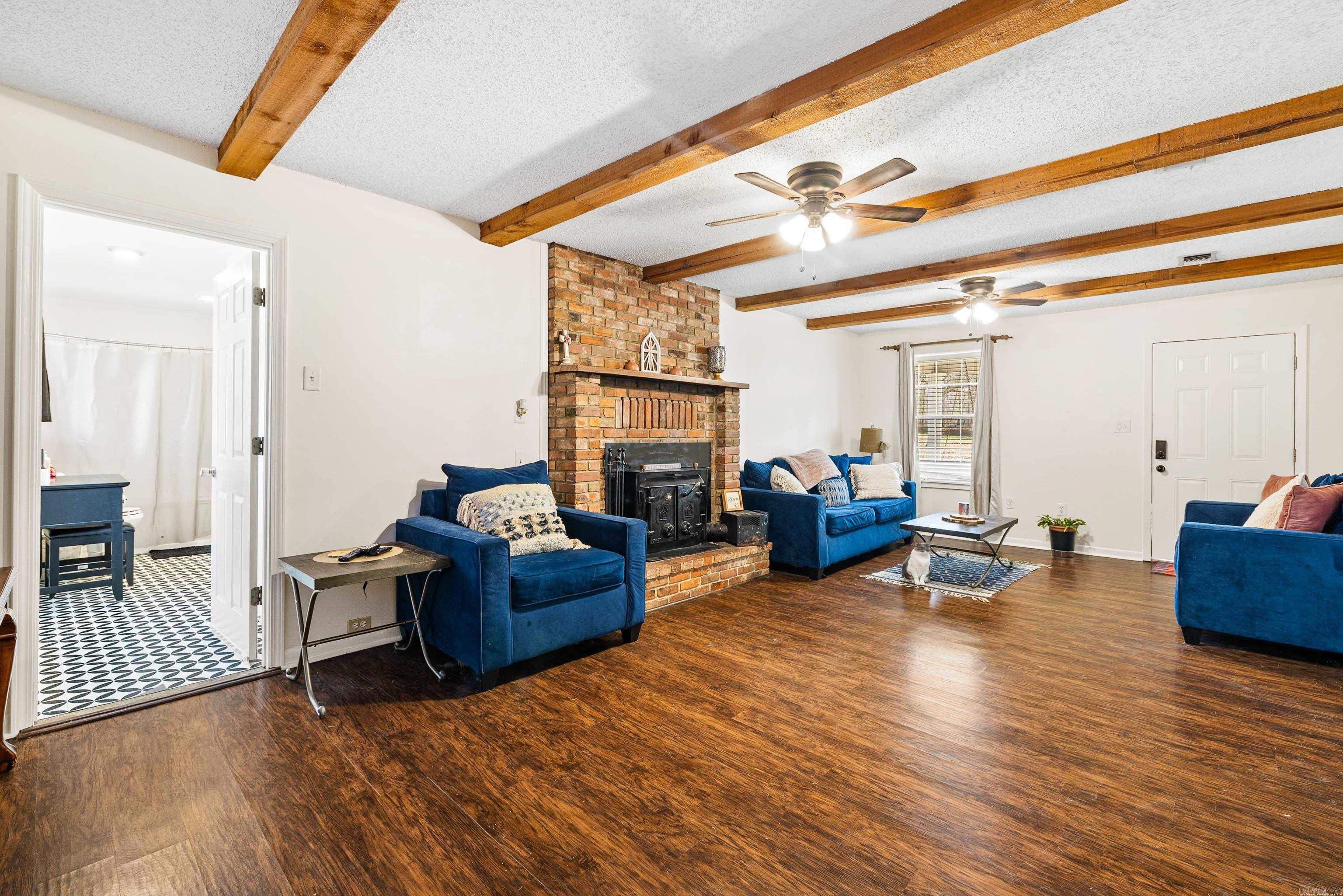 17512 N Sardis  Mabelvale, AR