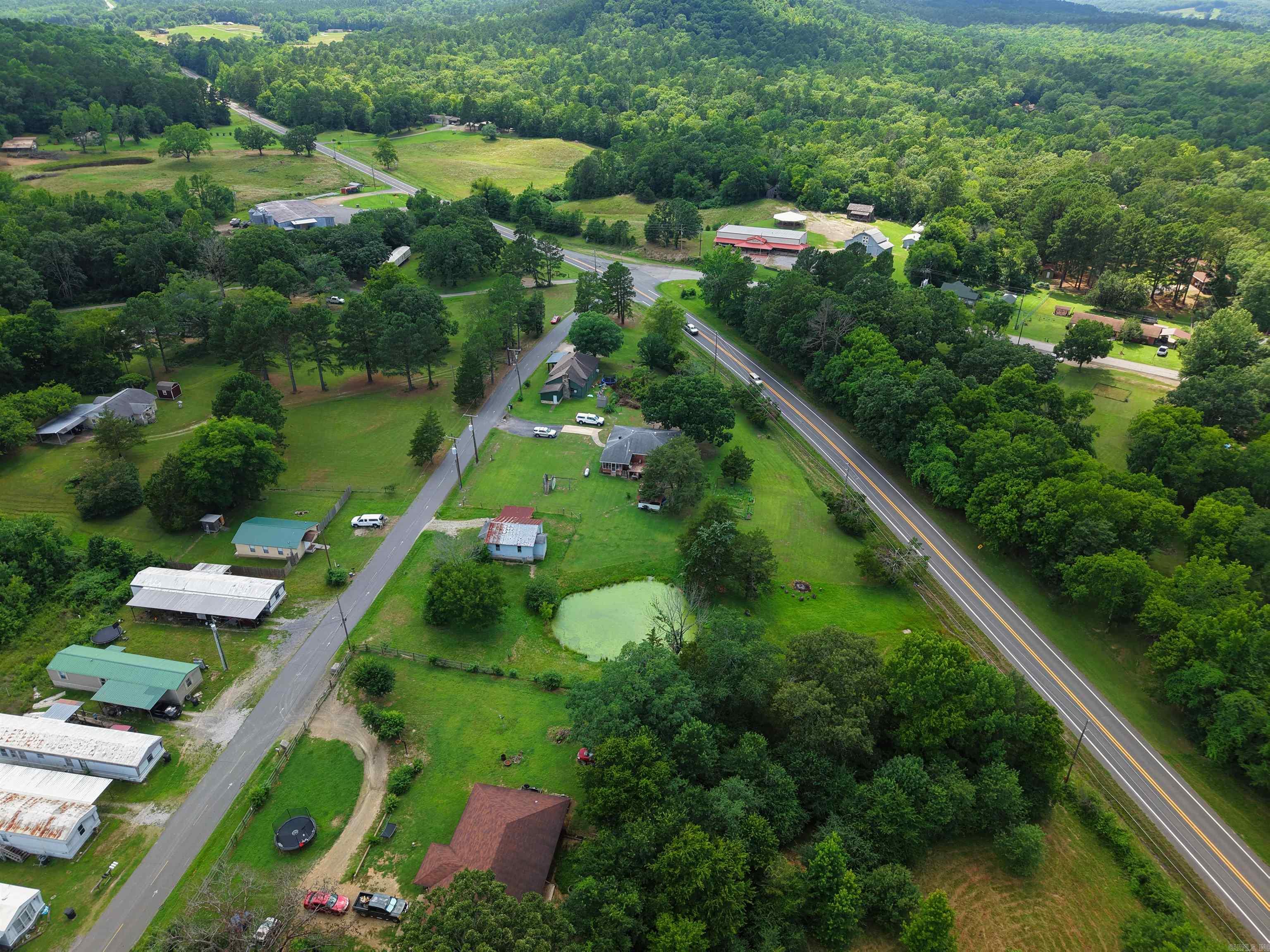 132 South  Mount Ida, AR