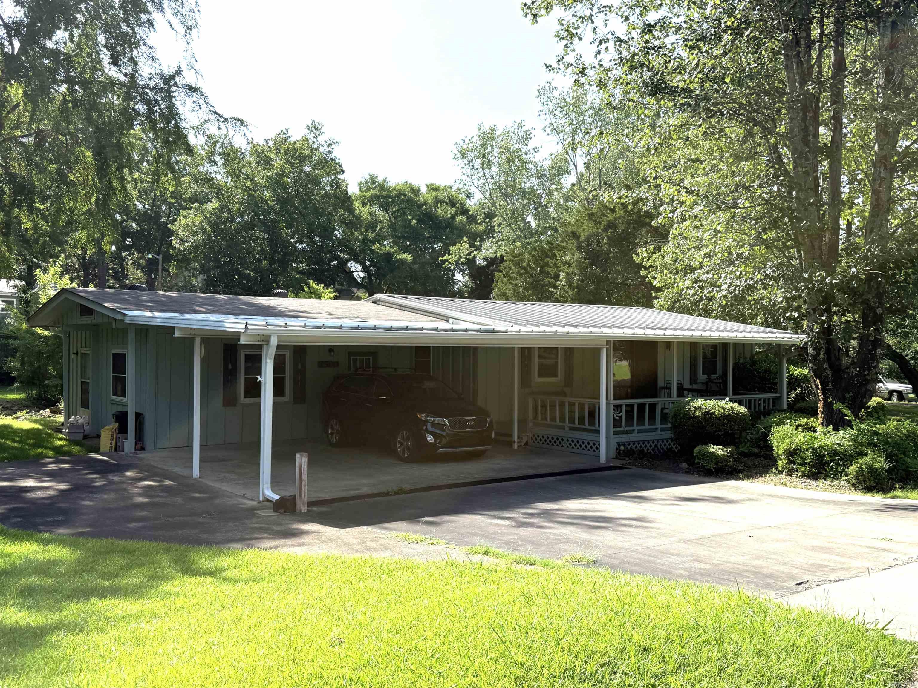 2500 Lakeview  Heber Springs, AR