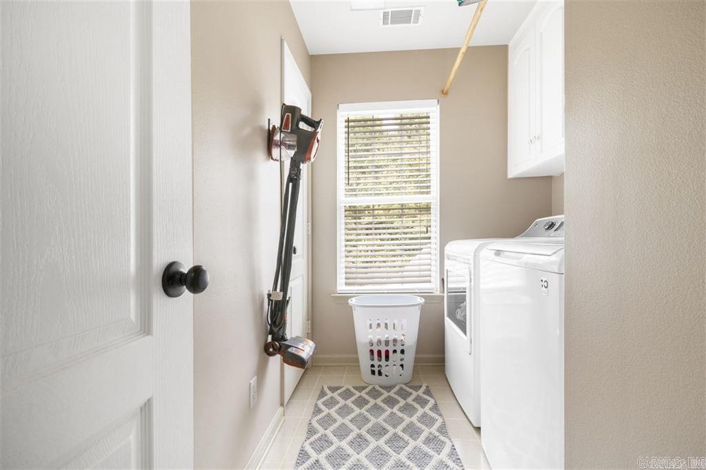 21 Edgewater Ct  Jacksonville, AR