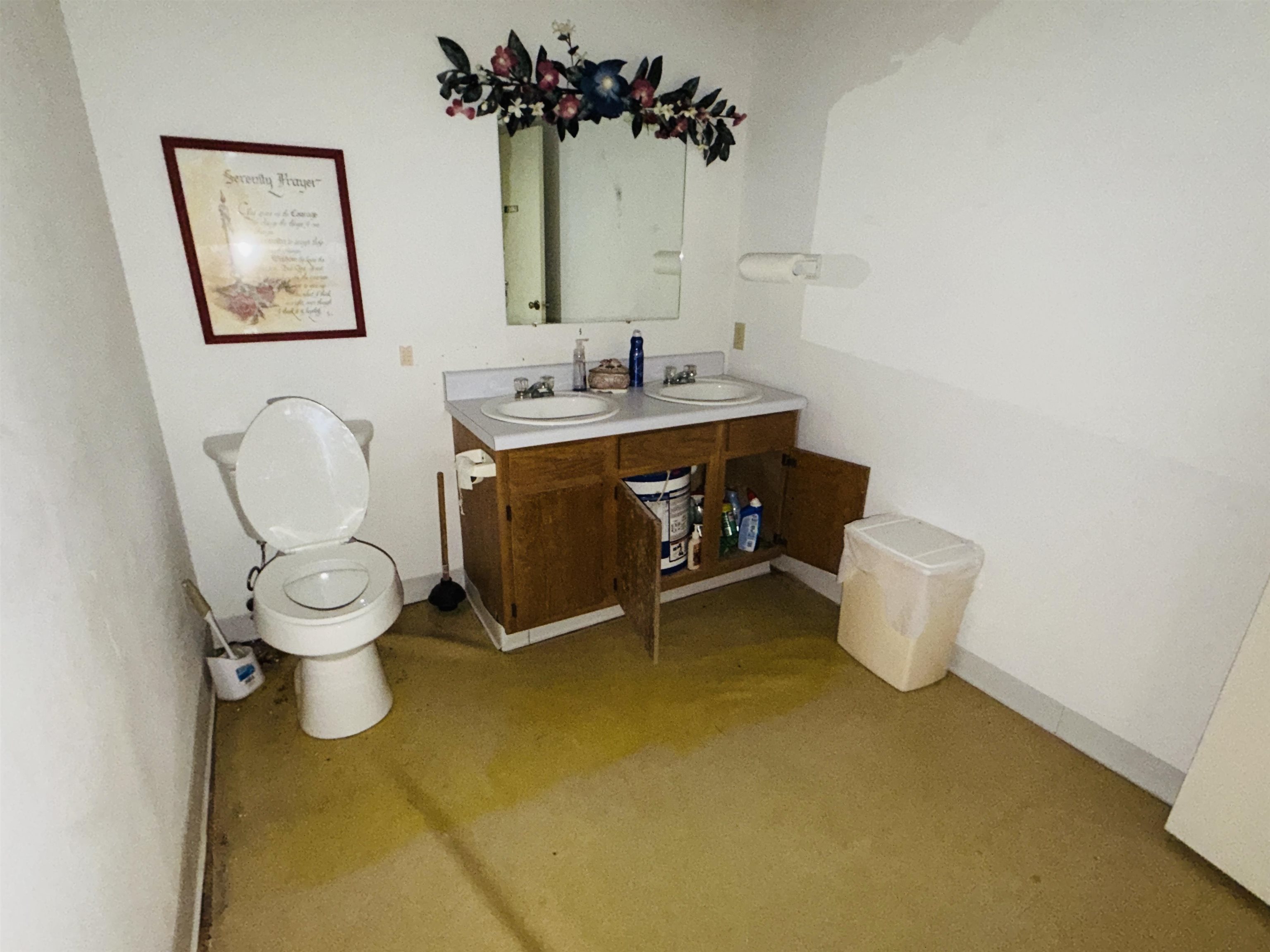 75 Moser Street  Melbourne, AR