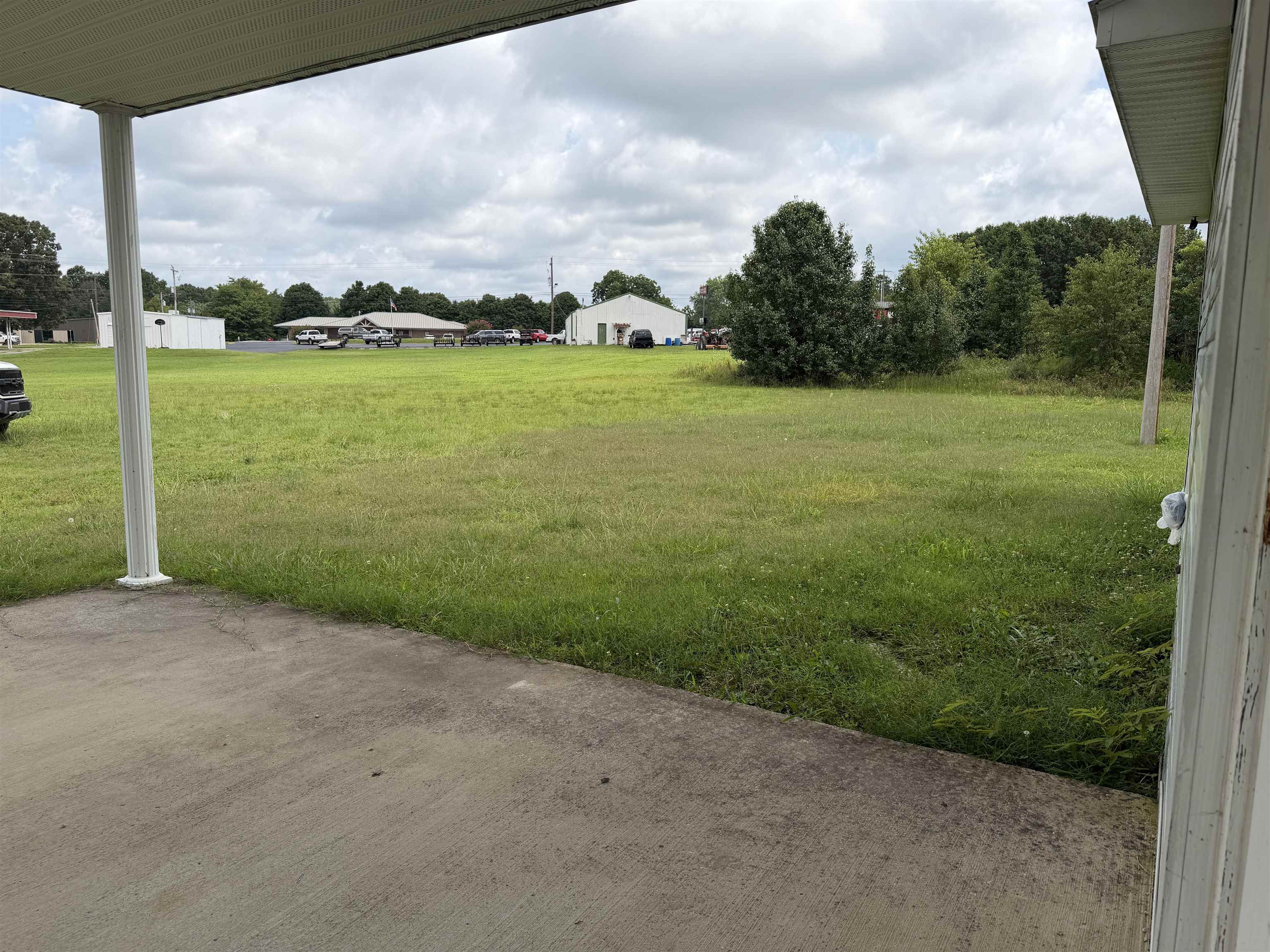 75 Moser Street  Melbourne, AR